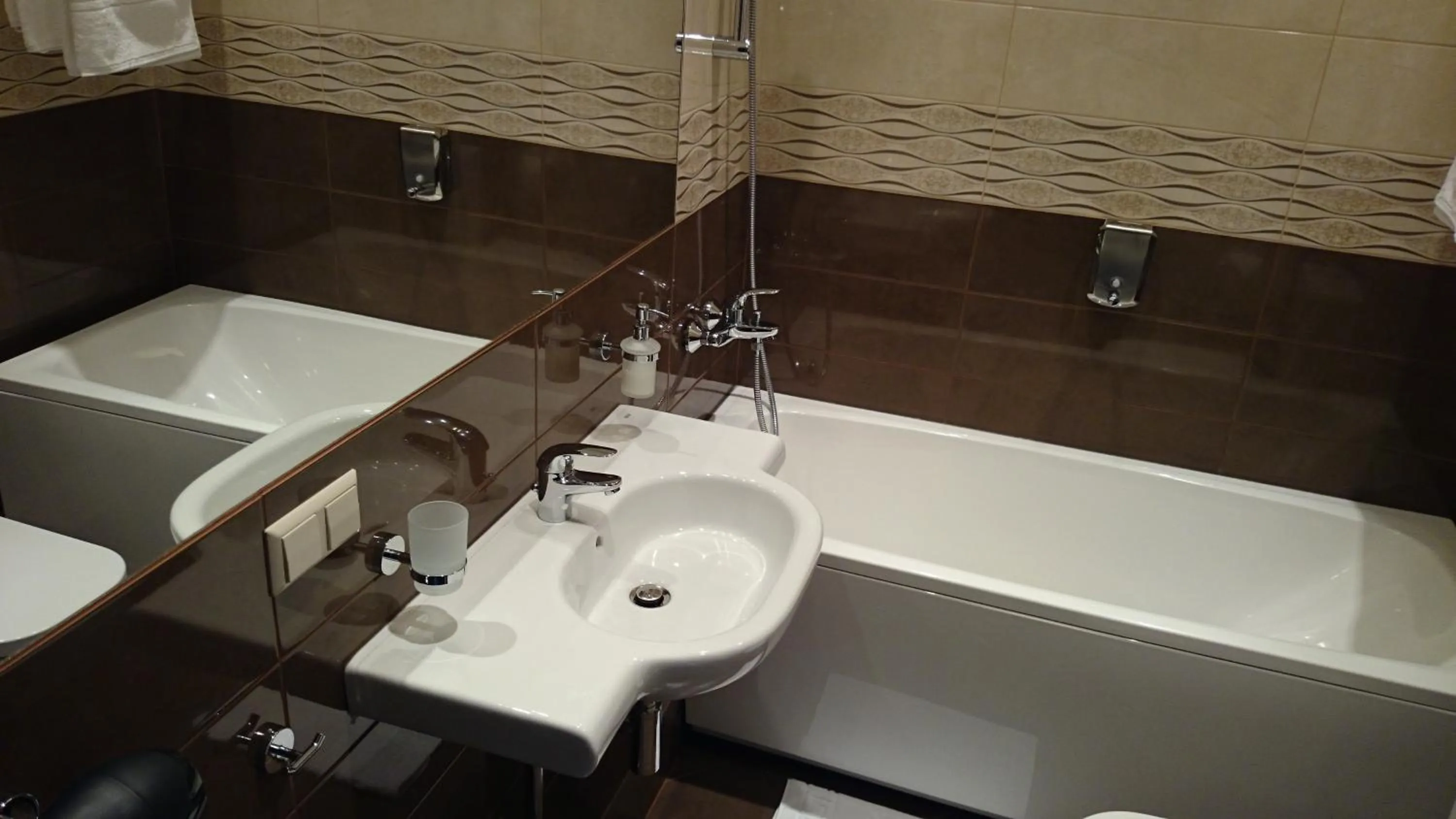 Bathroom in Katrin Apartments