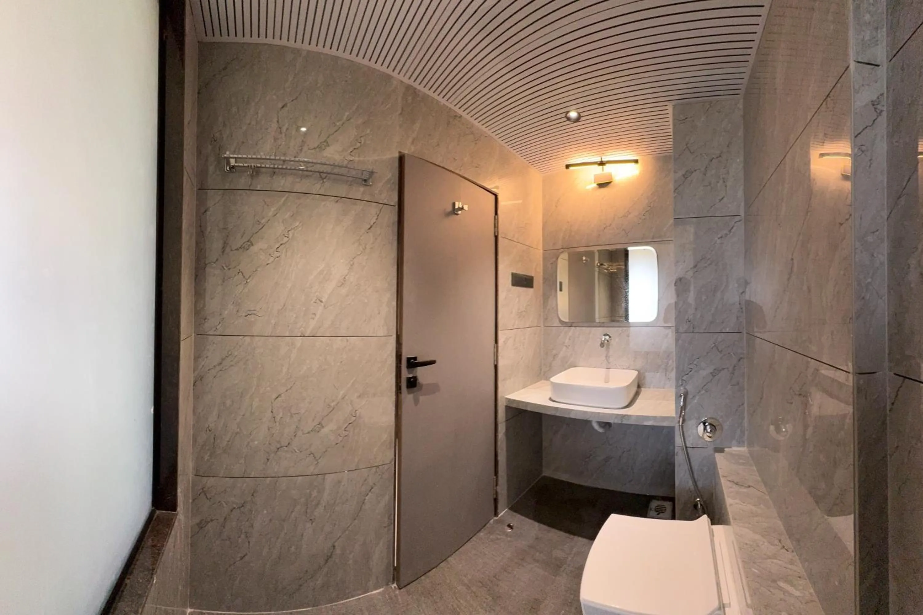 Bathroom in Hotel Kushala Grand, Dombivali