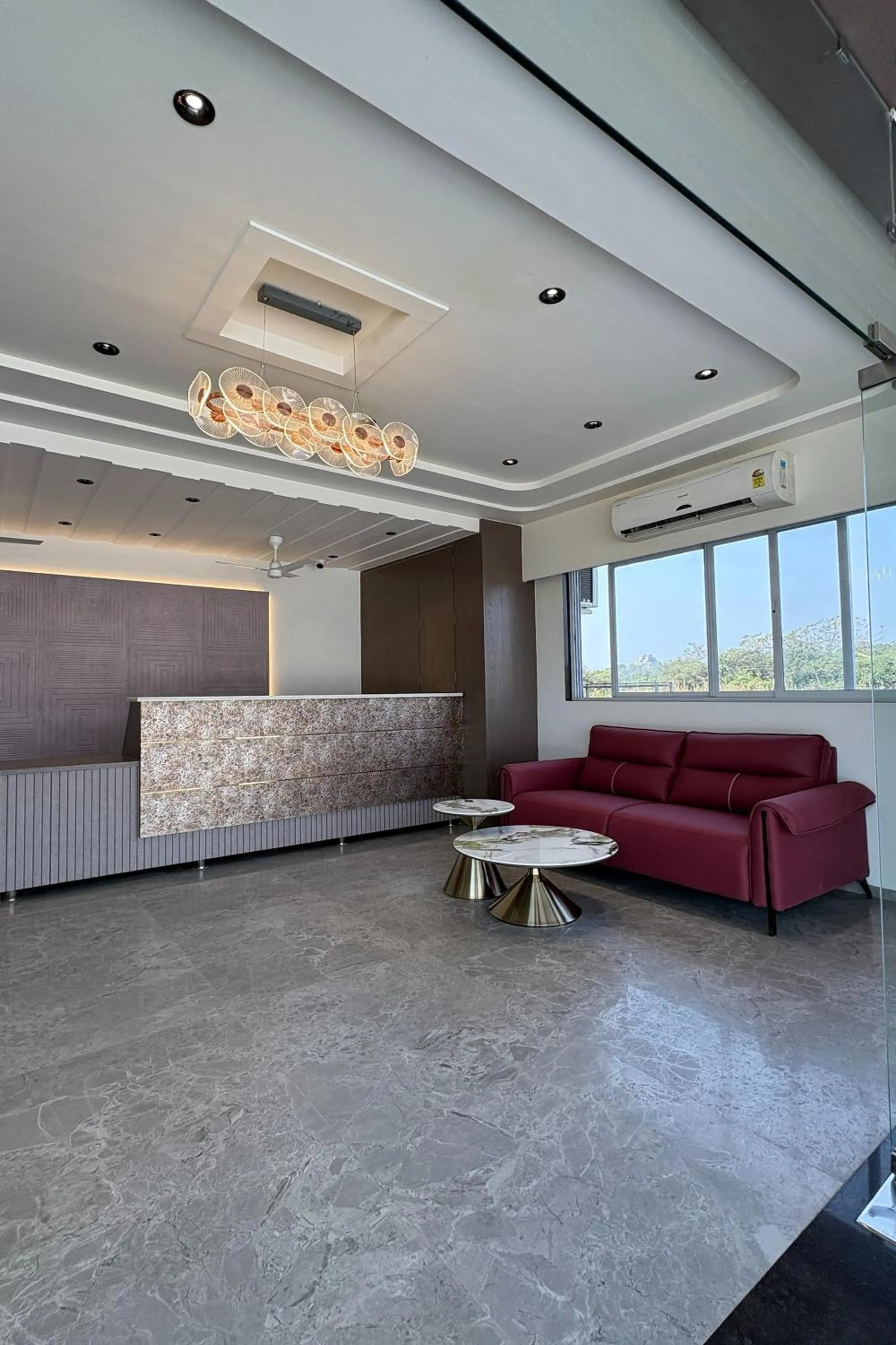 Lobby or reception in Hotel Kushala Grand, Dombivali