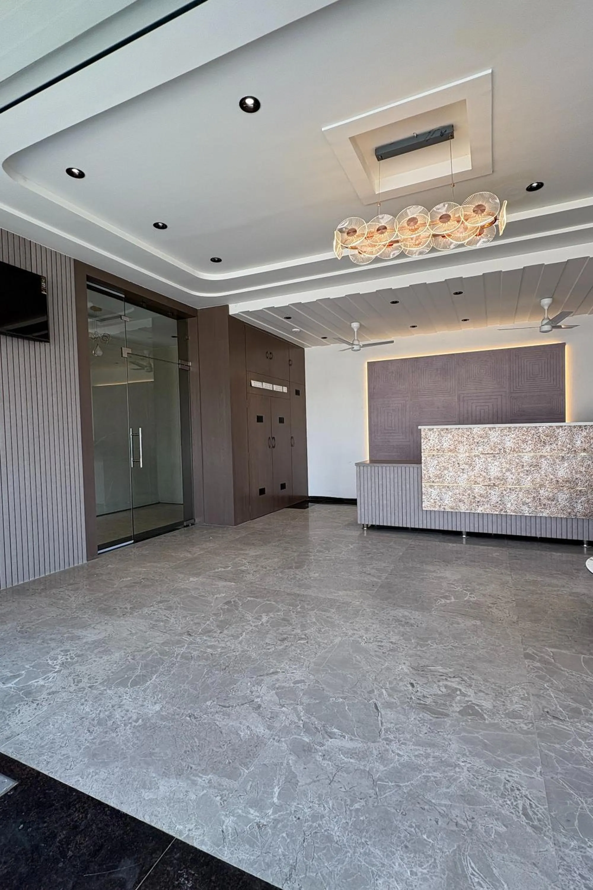 Lobby or reception in Hotel Kushala Grand, Dombivali