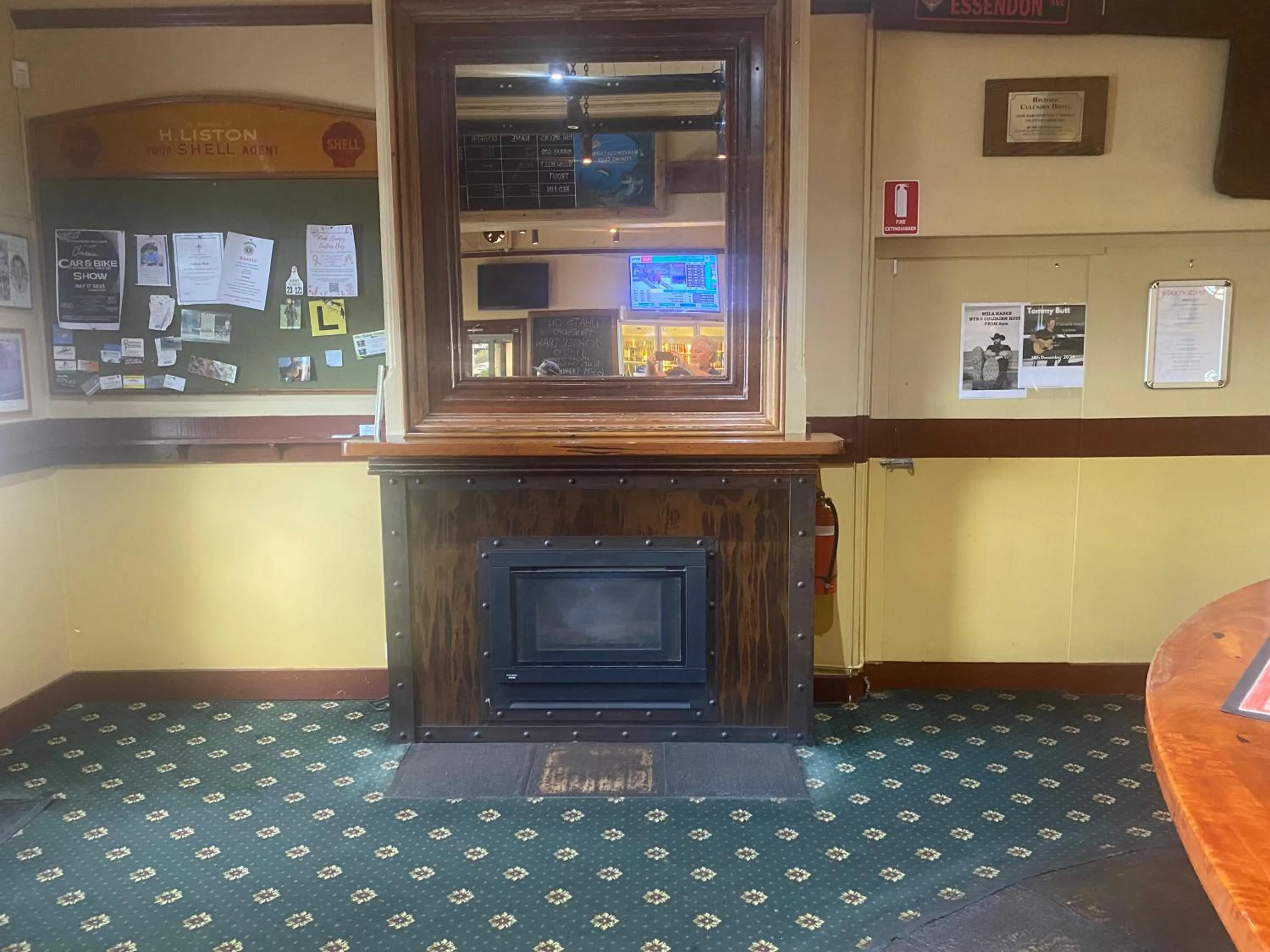 Lounge or bar in Culcairn Hotel