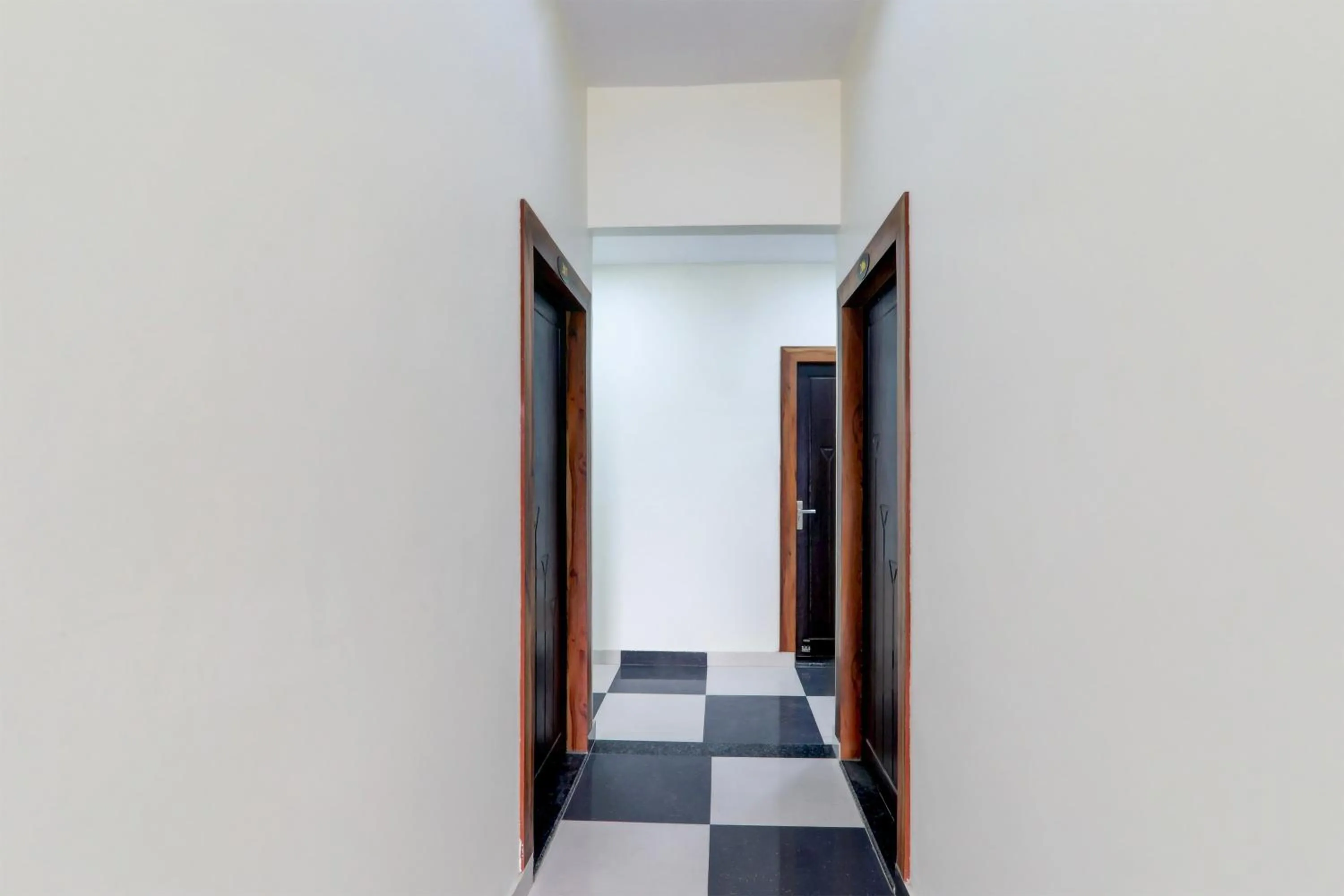 Lobby or reception in Hotel O Shimla Grand