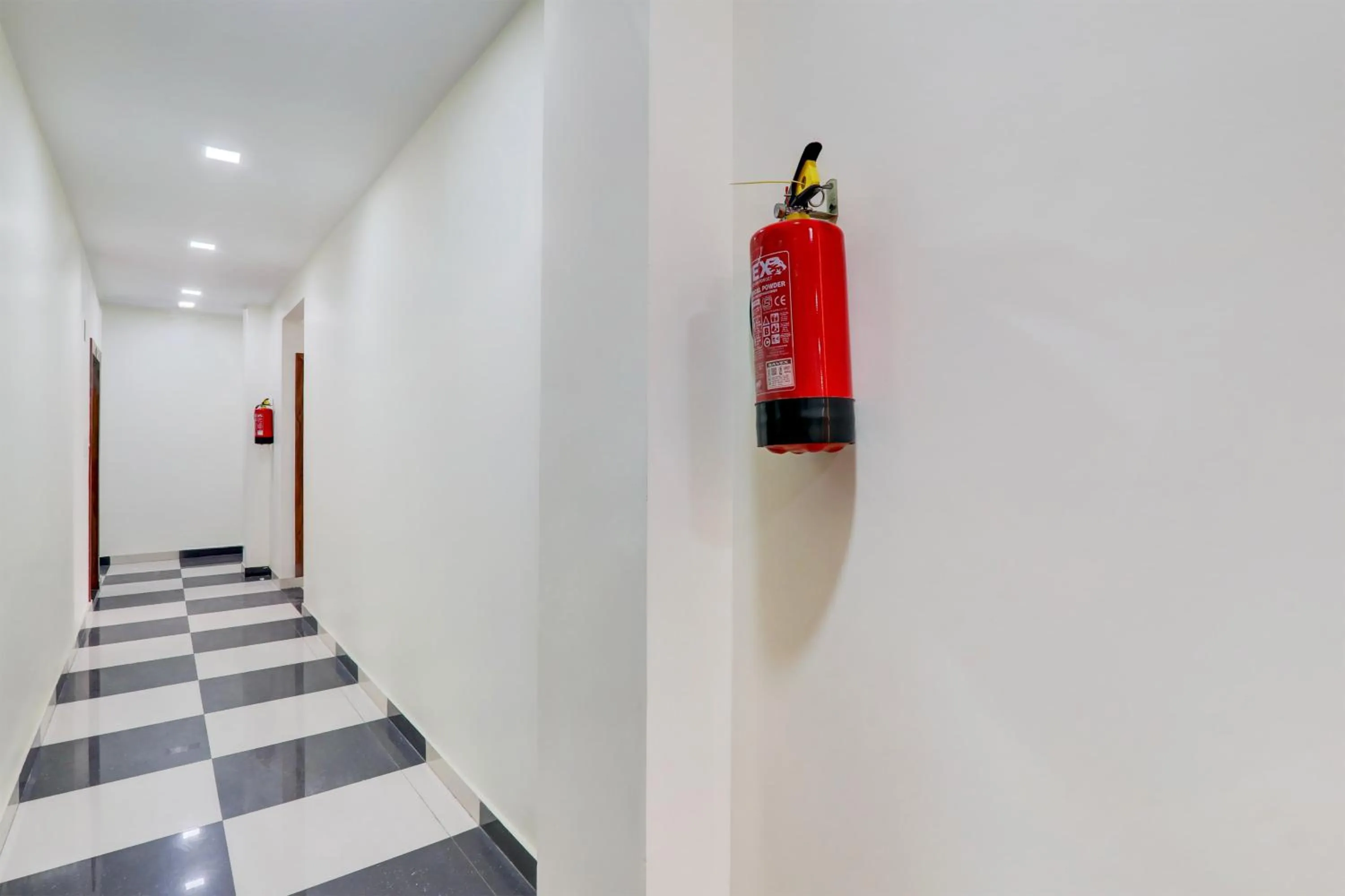 Lobby or reception in Hotel O Shimla Grand