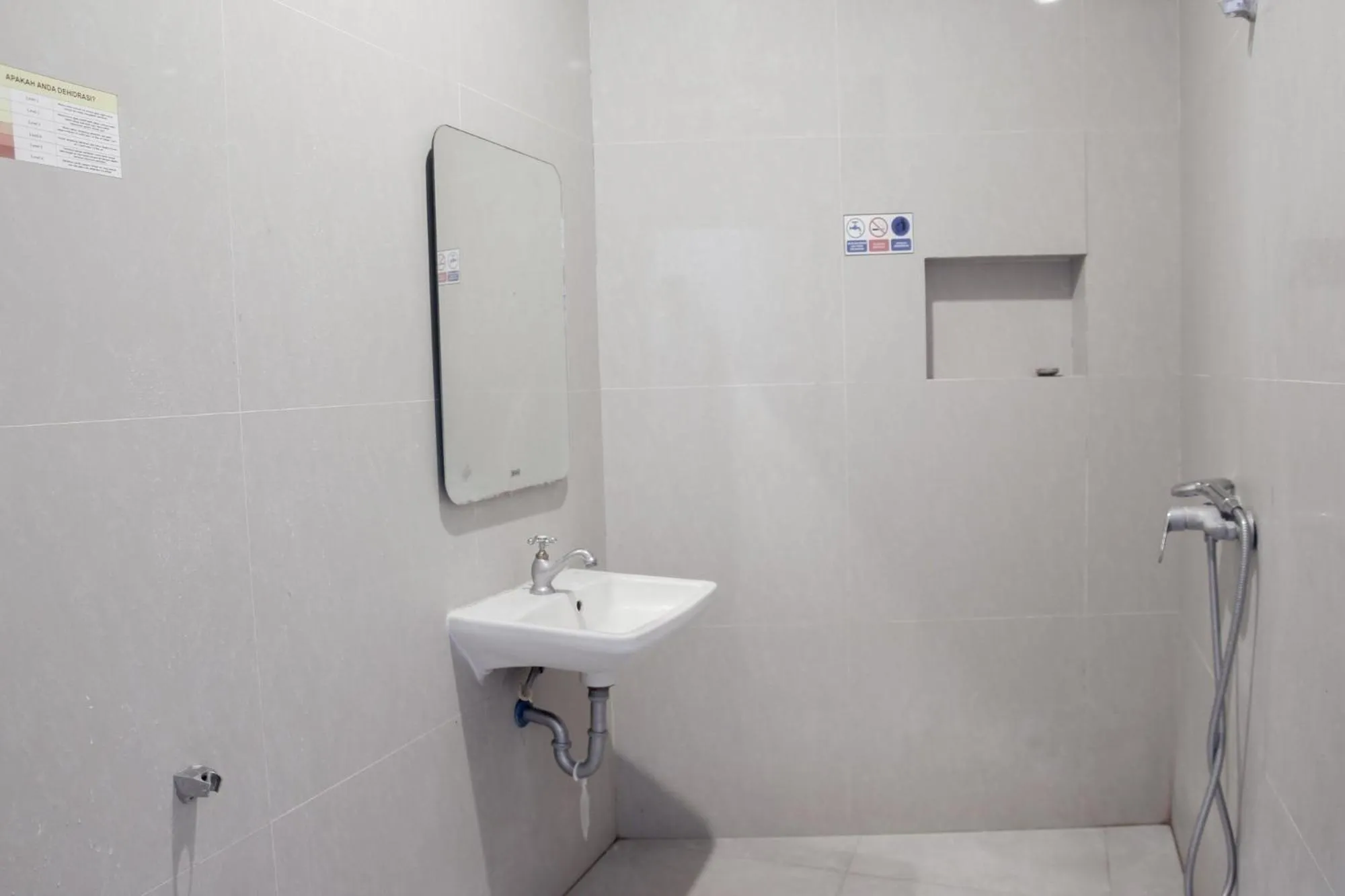 Bathroom in Sands Residence By ARBA