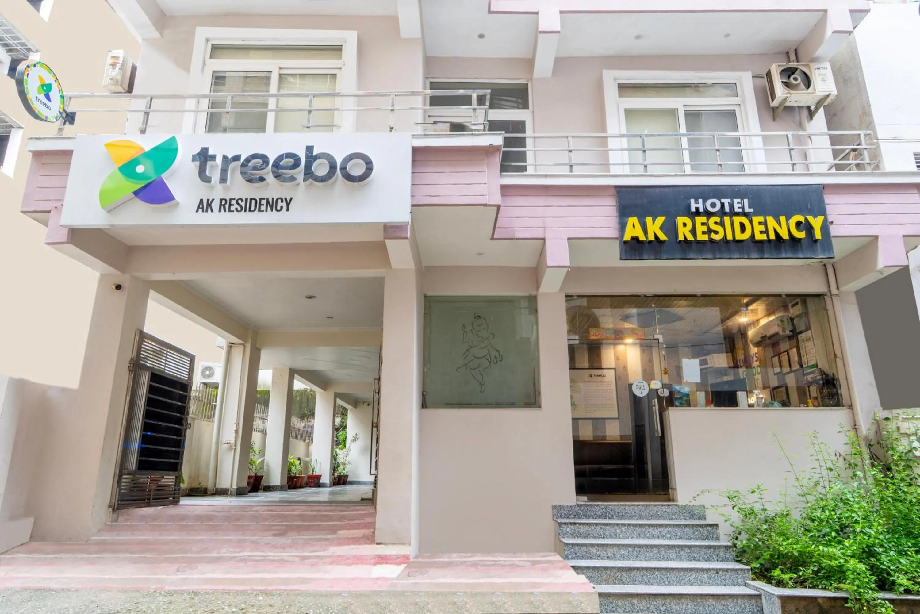 Property building in Treebo AK Residency, Tapovan