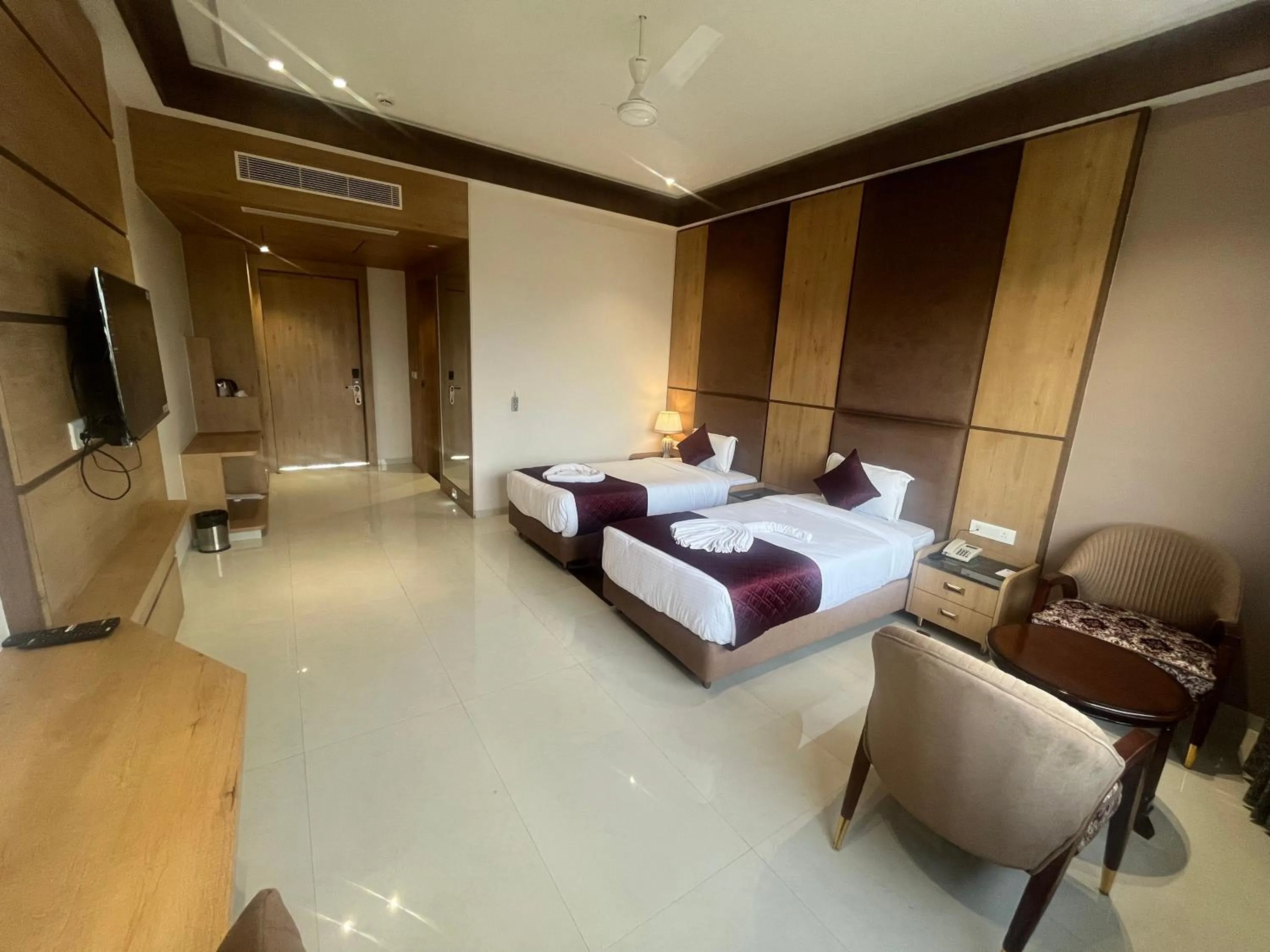 Bedroom, Bed in Nirvana Grand Hotel & Resort