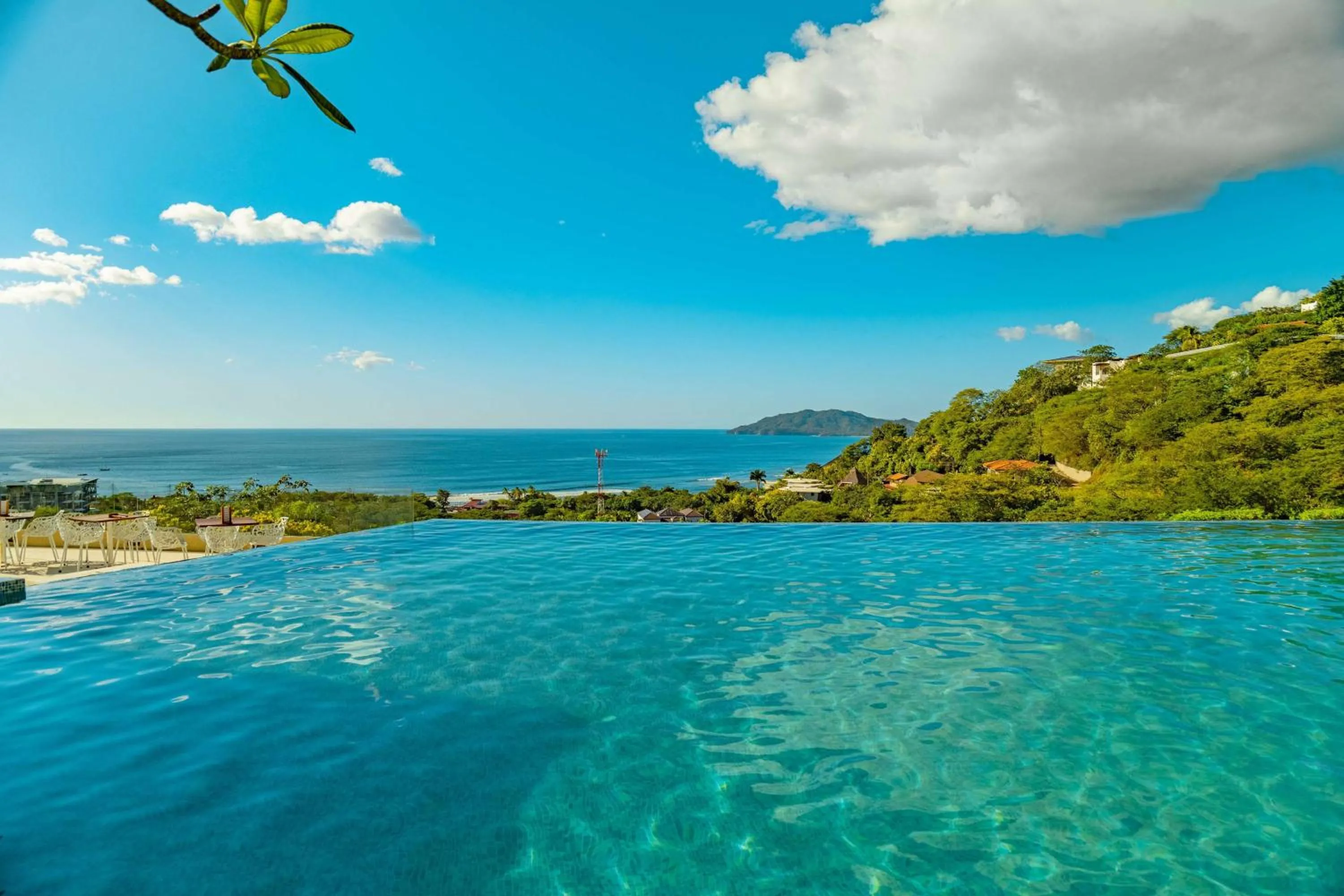 Pool view in Wyndham Tamarindo