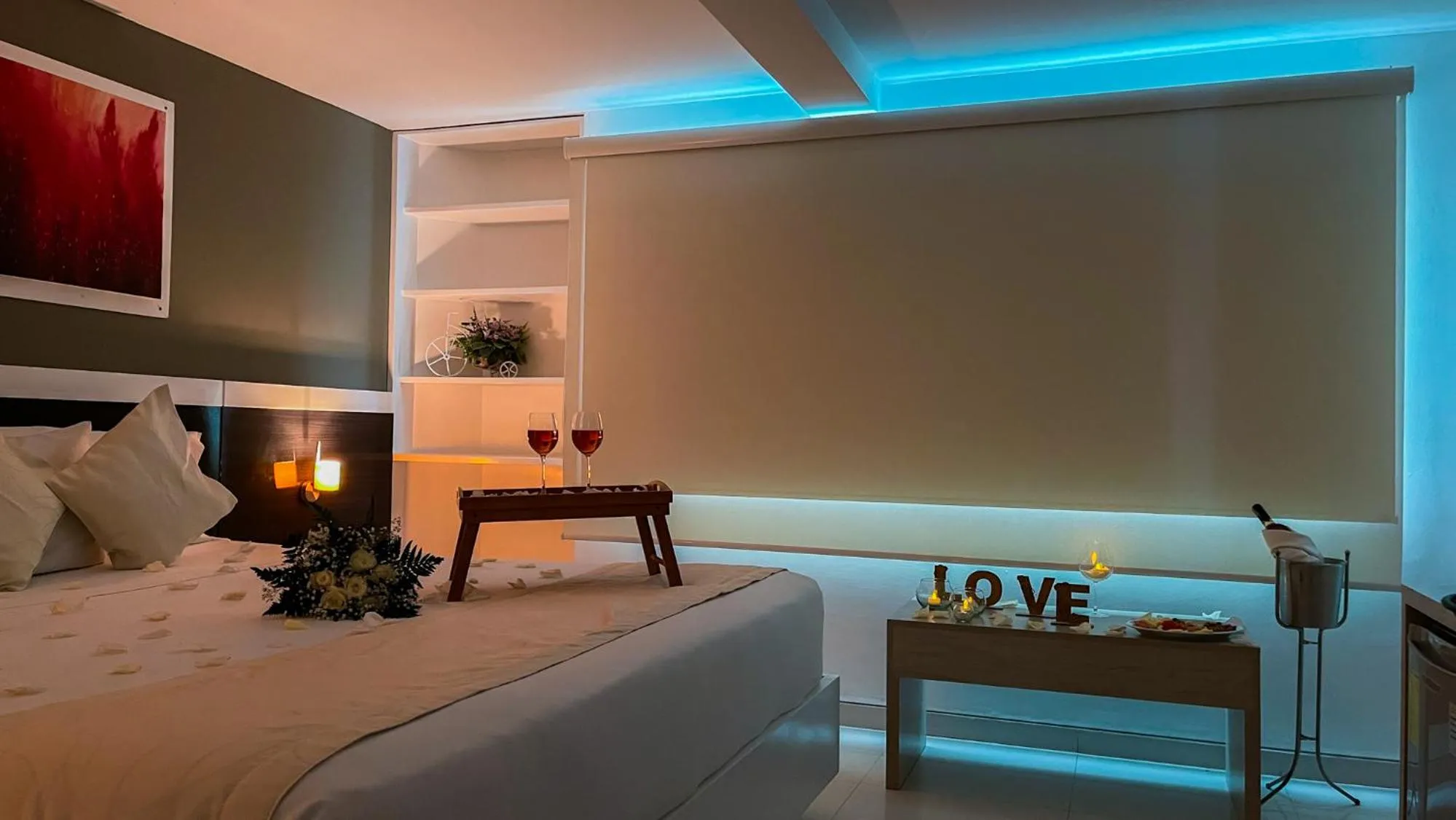 Bedroom, Bed in Varanasi Hotel Boutique Aeropuerto