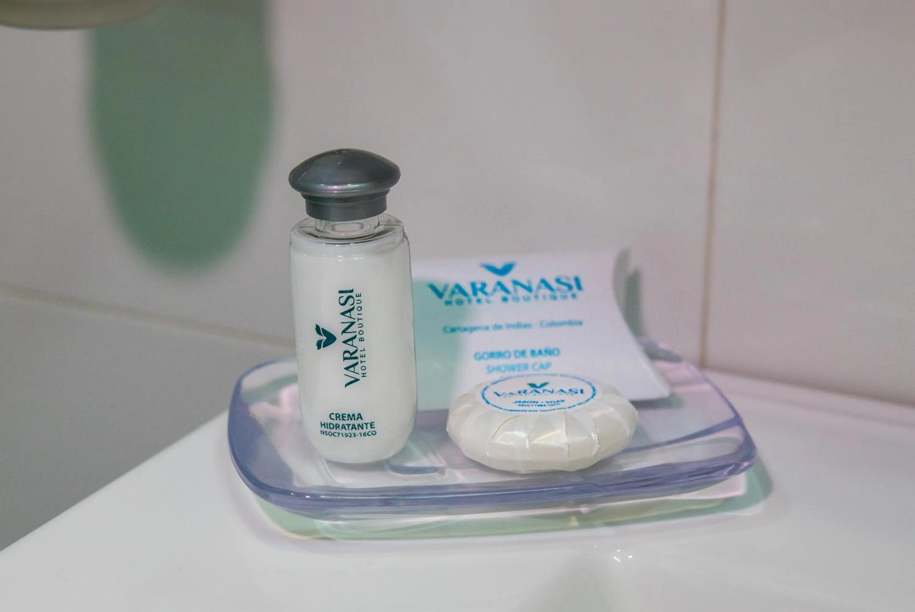 Toilet in Varanasi Hotel Boutique Aeropuerto