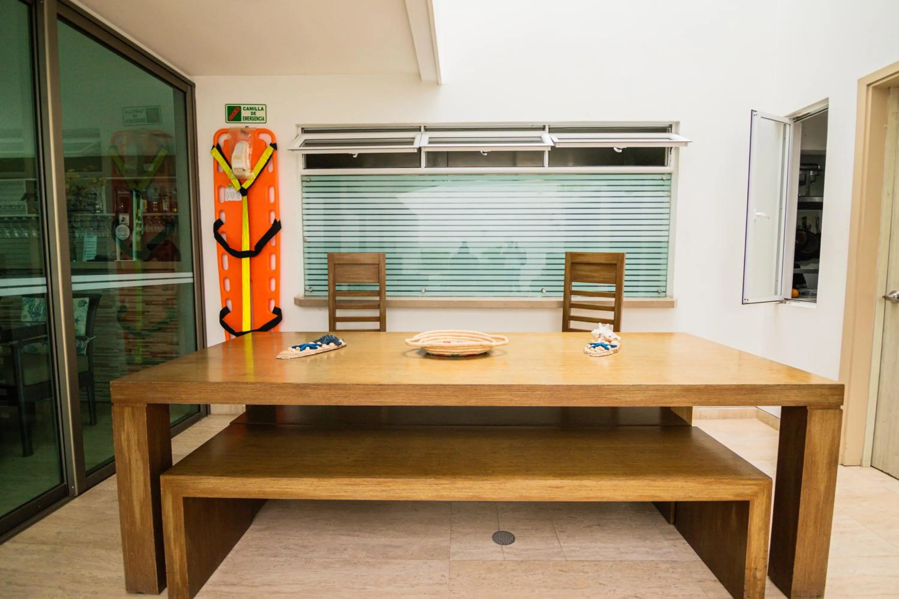 Restaurant/places to eat in Varanasi Hotel Boutique Aeropuerto