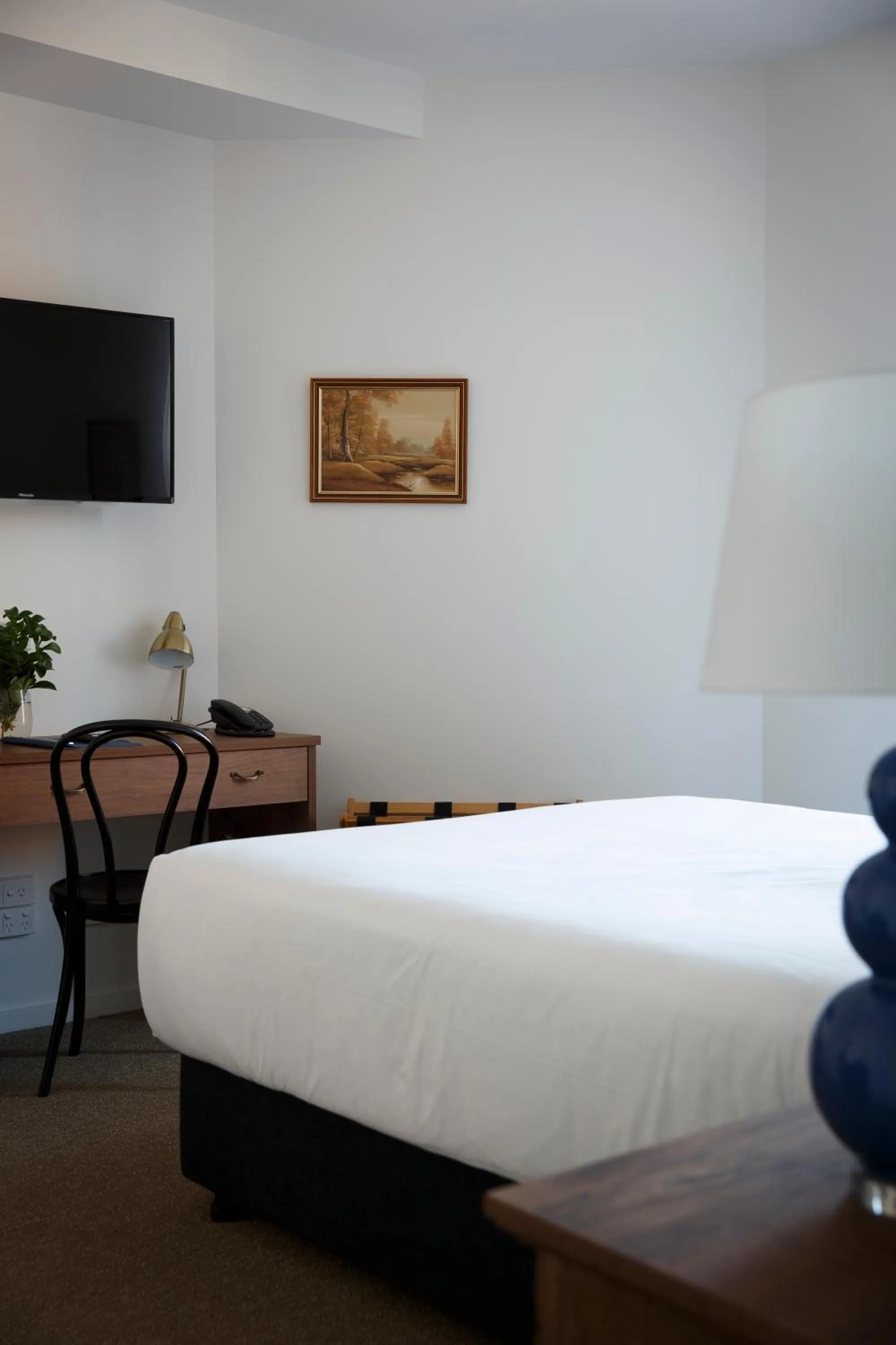 Bedroom, Bed in The Provincial Boutique Hotel