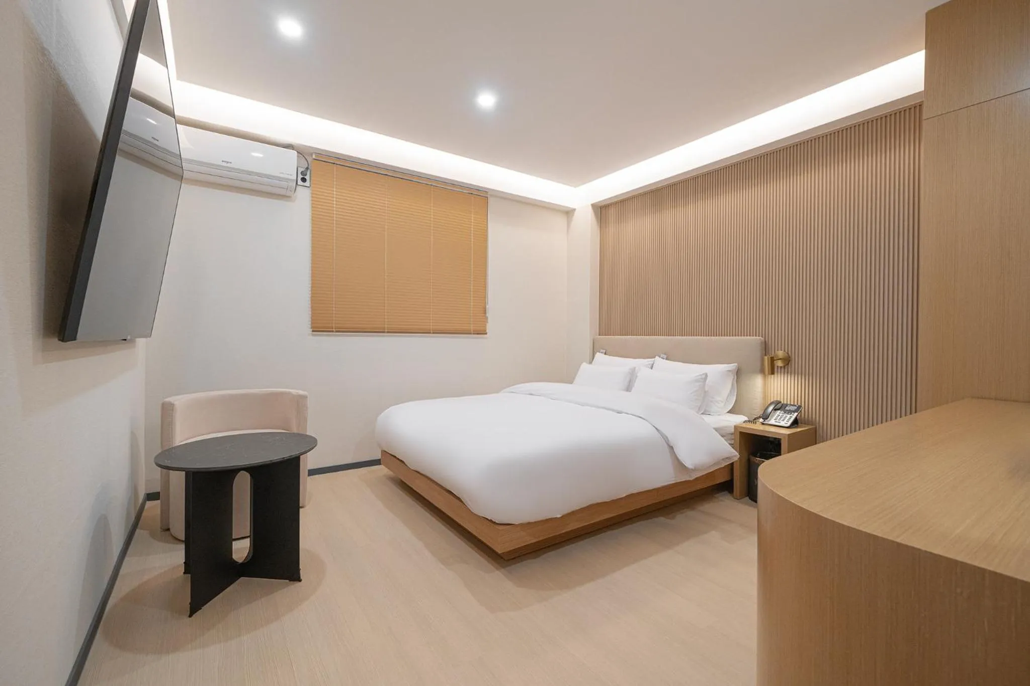 Bed in Hotel YAJA Namchuncheon