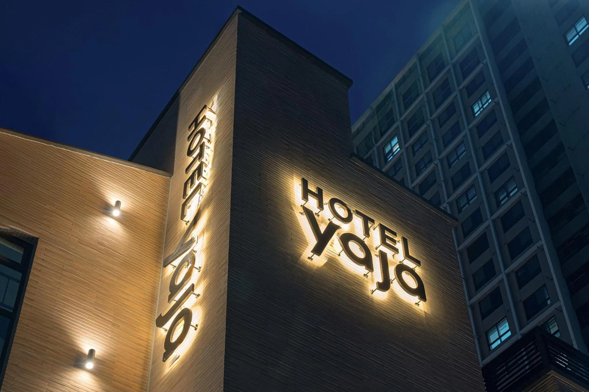 Night in Hotel YAJA Namchuncheon