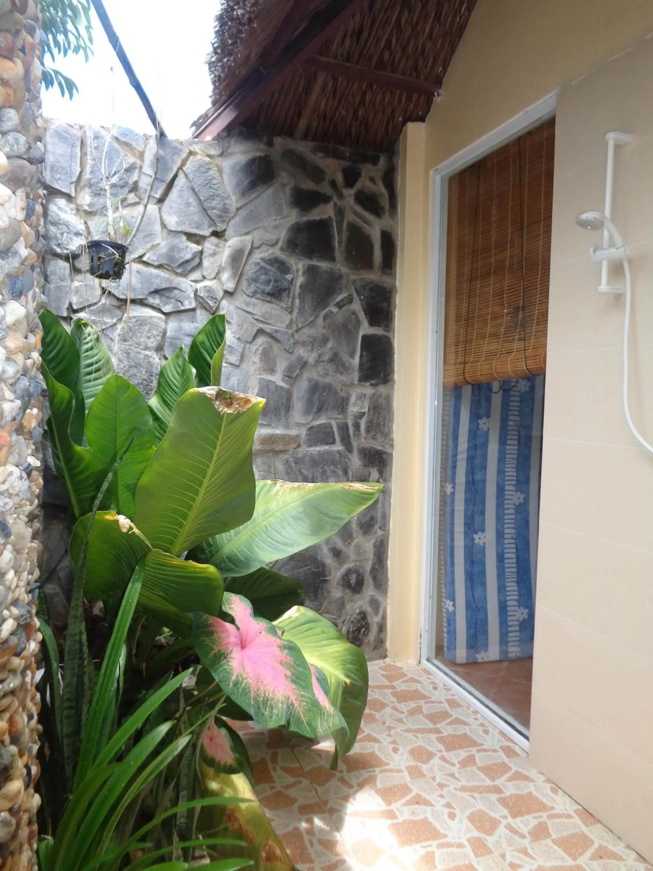 Bungalow with Fan in Ninila Fruit Farm Bungalow Bungalow with Fan in Ninila Fruit Farm Bungalow