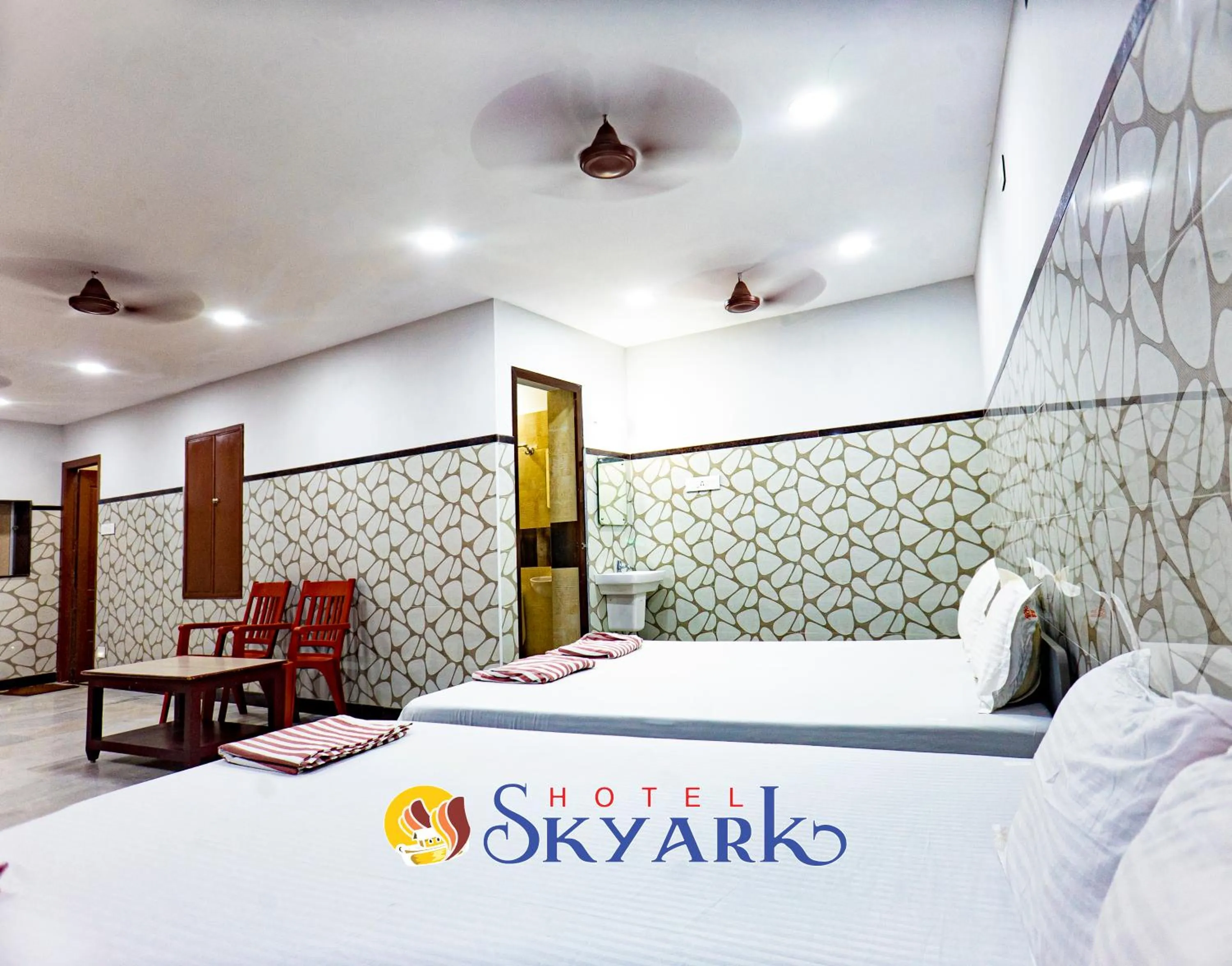 Bed in Hotel Skyark