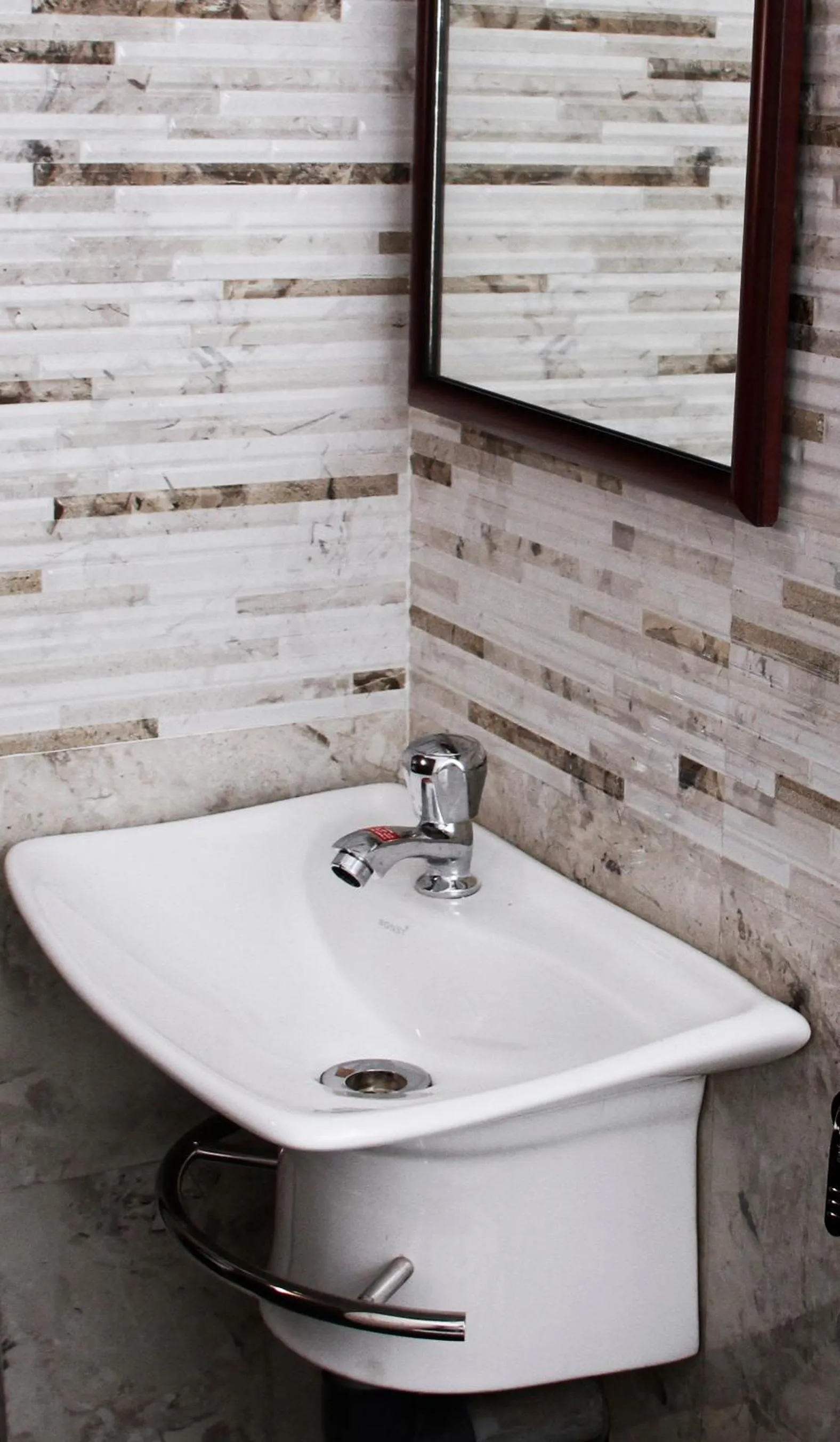 Bathroom in Hotel Skyark