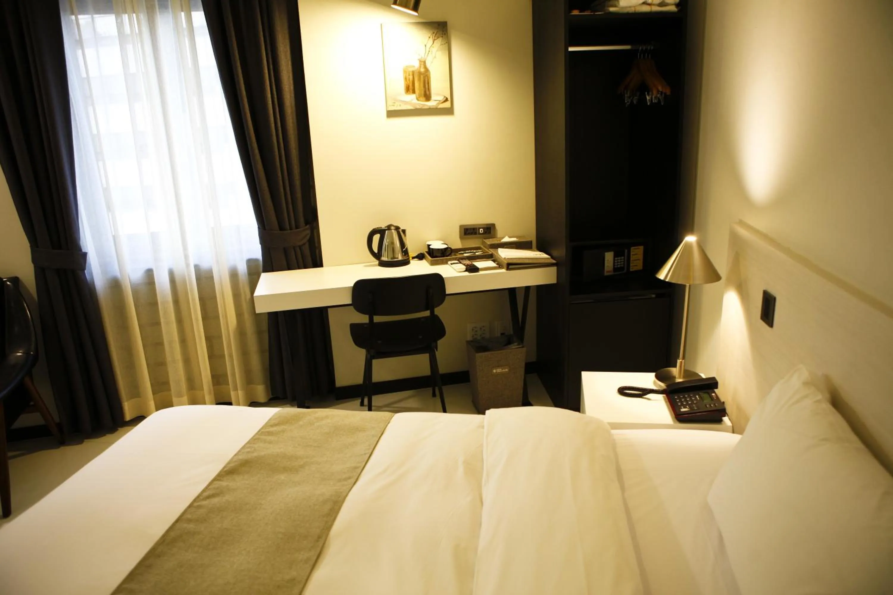 Bedroom, Bed in Hotel Doma Myeongdong