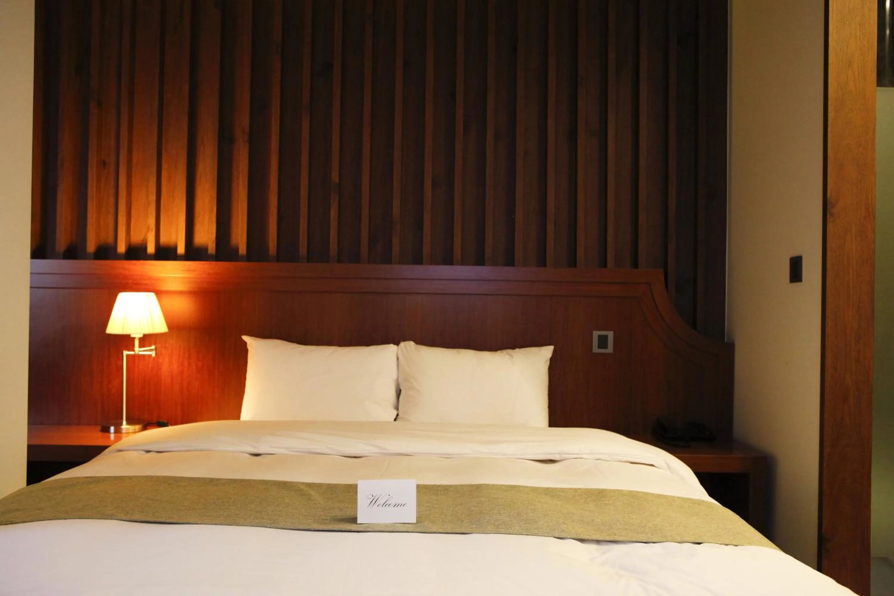 Bedroom, Bed in Hotel Doma Myeongdong