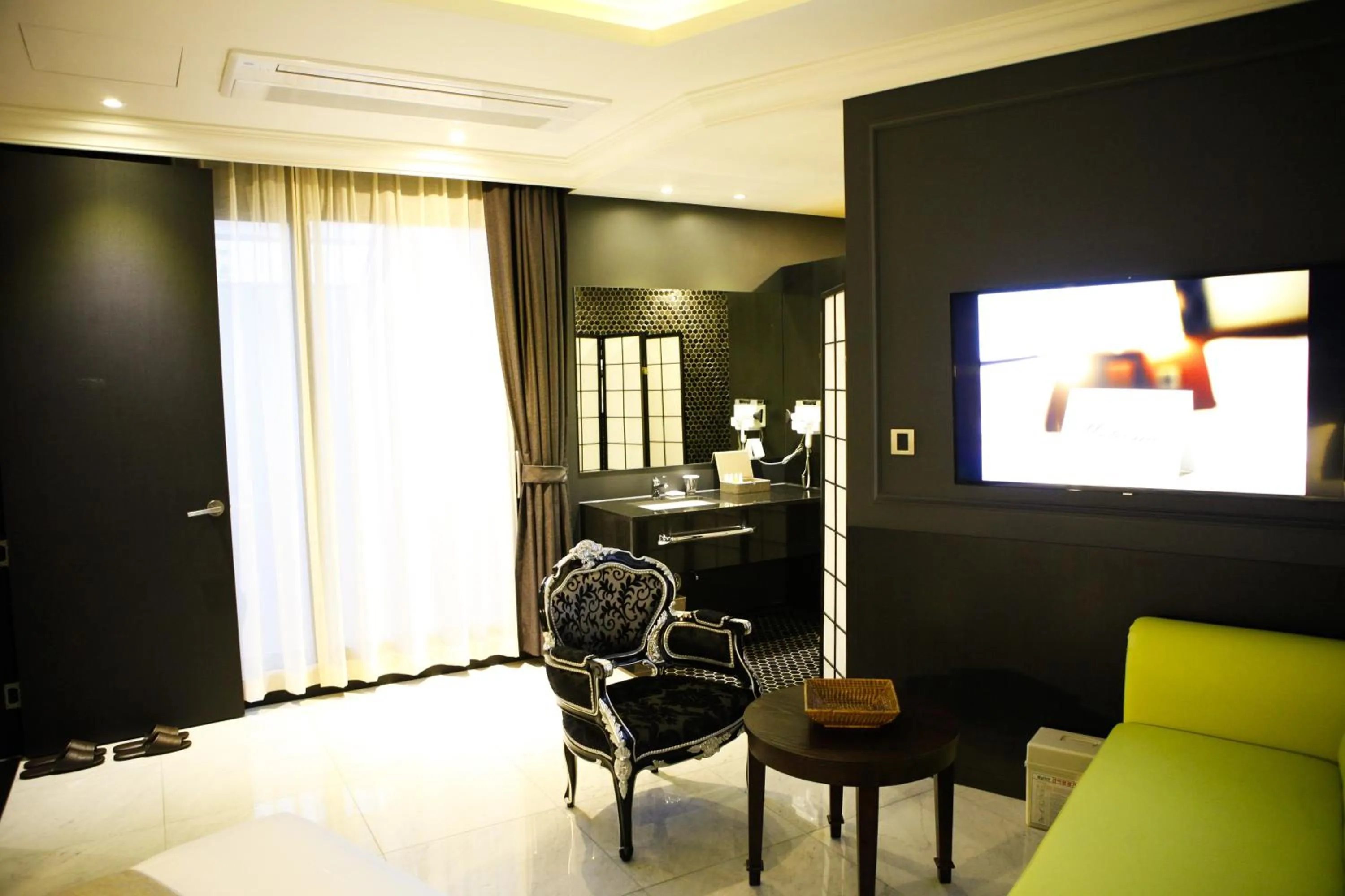 Area and facilities in Hotel Doma Myeongdong