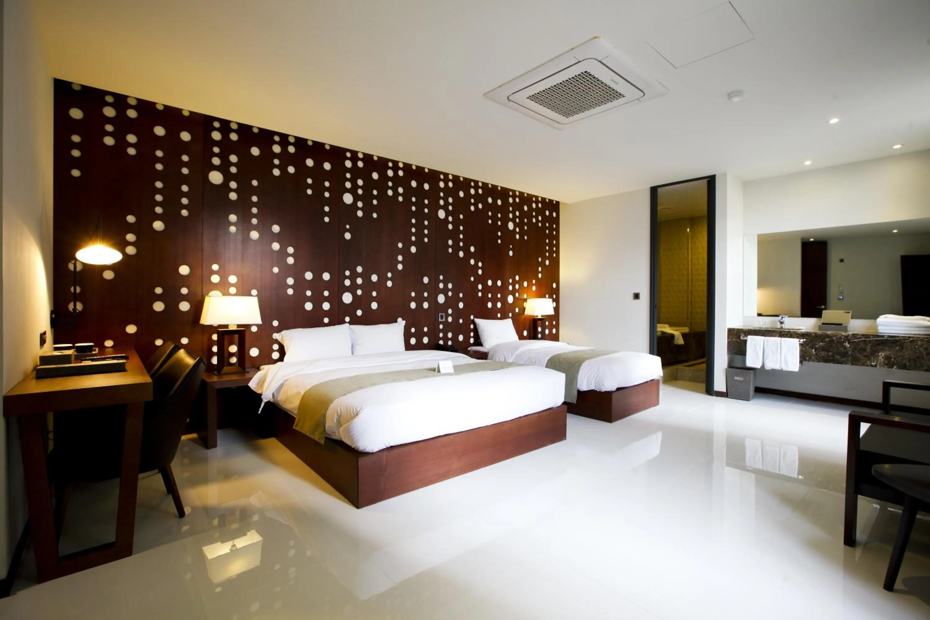 Area and facilities, Bed in Hotel Doma Myeongdong