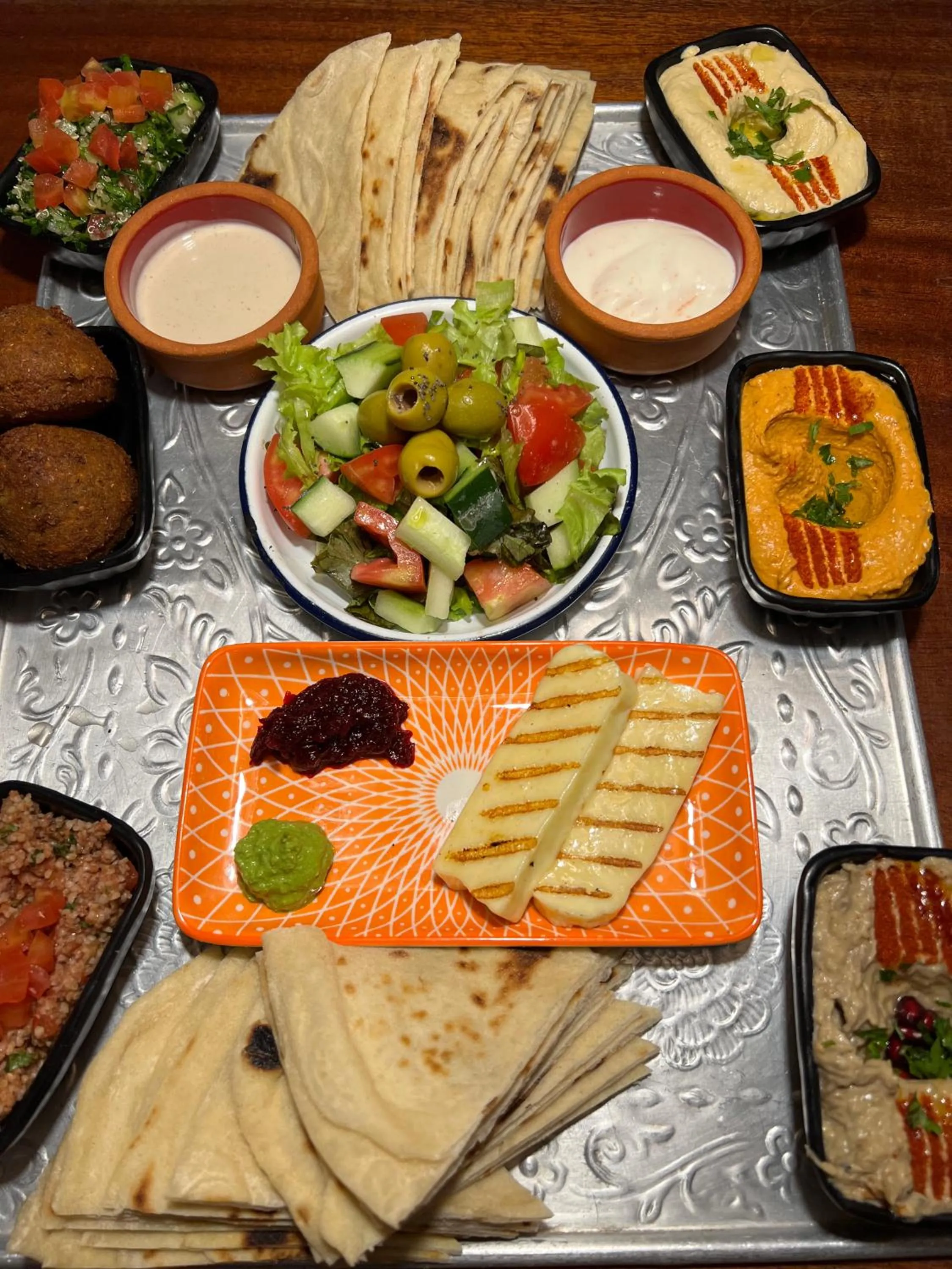 Restaurant/places to eat in Hob House