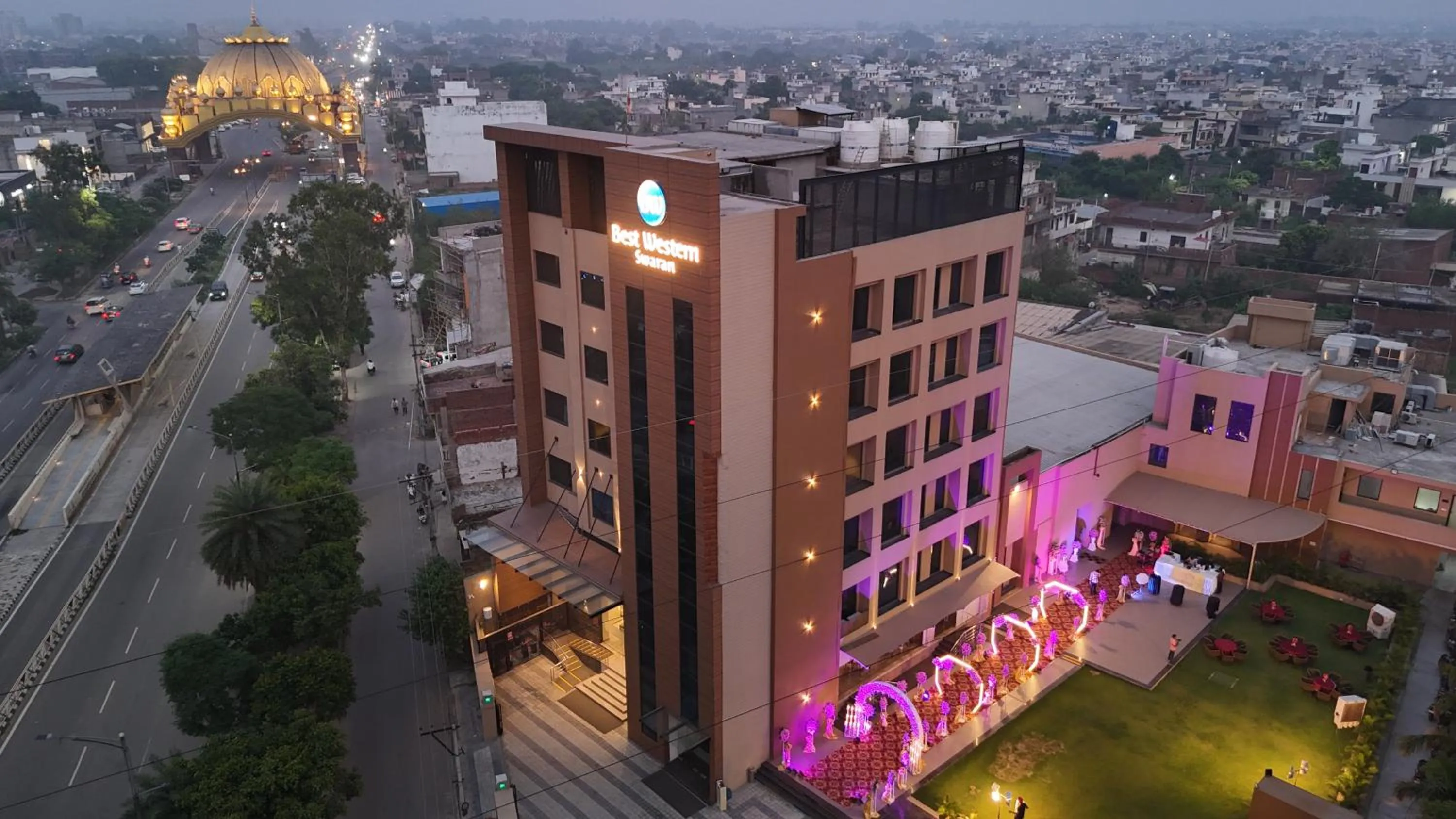 Property building in Best Western Swaran Amritsar