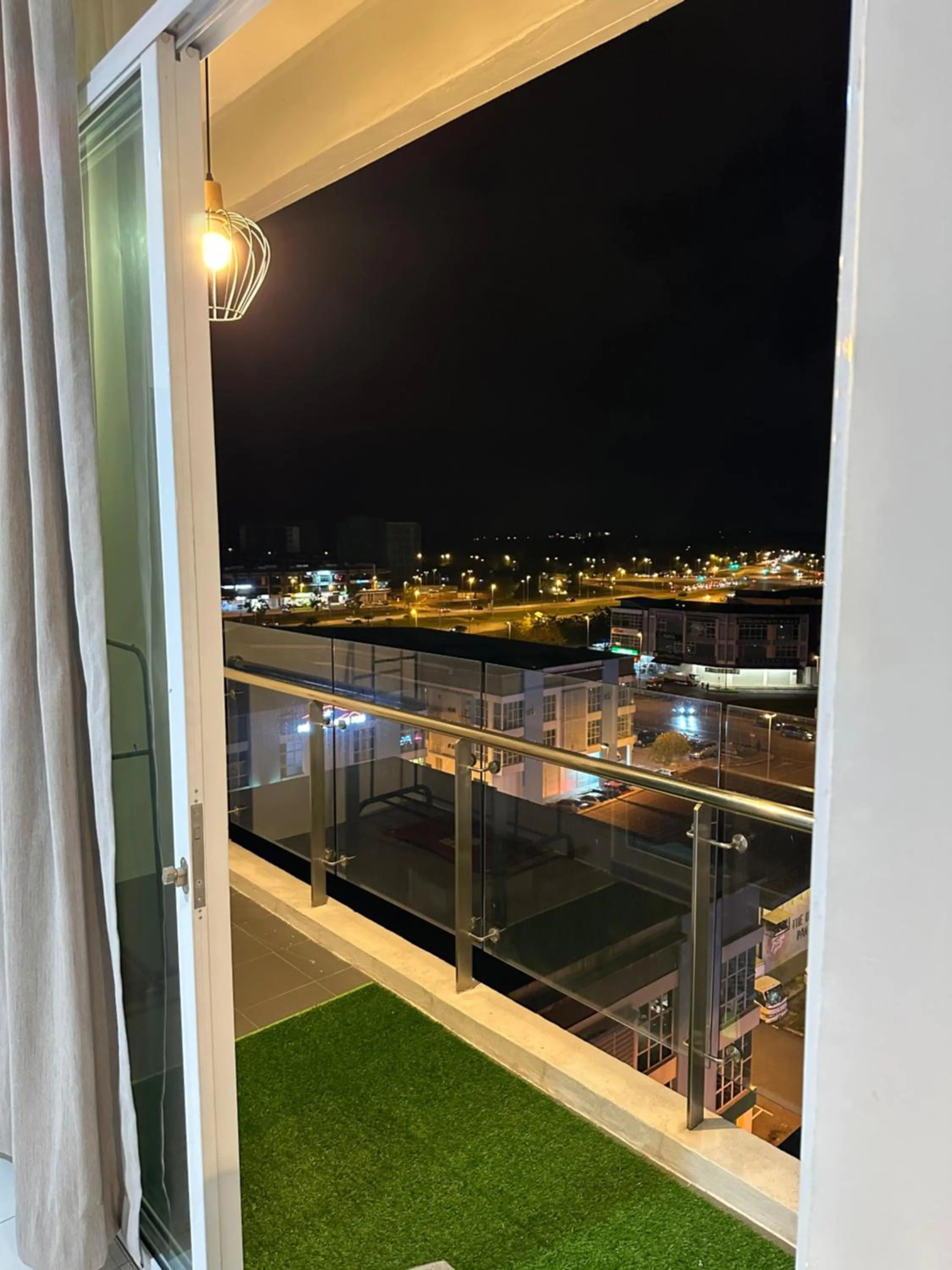 Night in TT3 SOHO near Viva Kuching