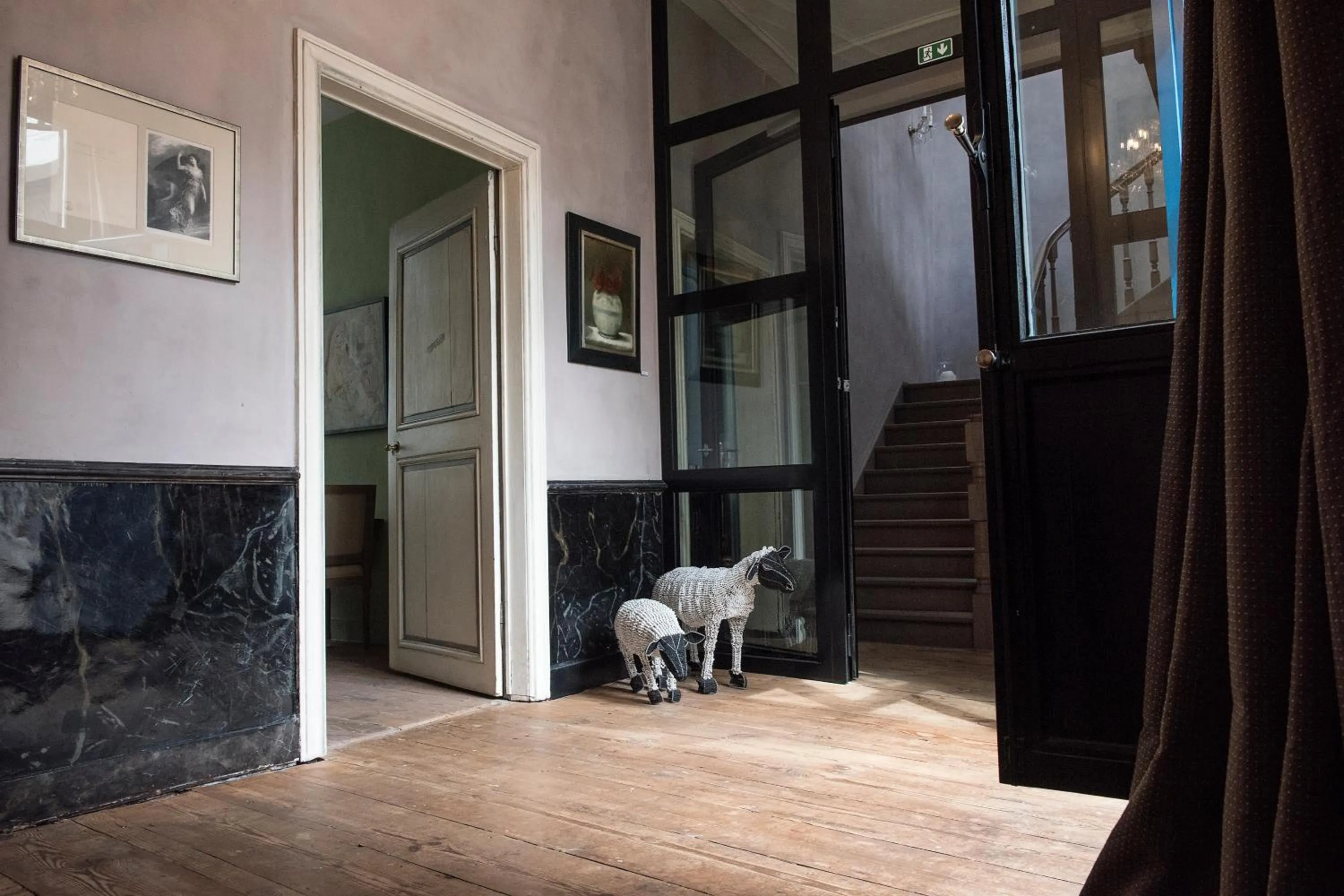 Property building in Ganda Rooms & Suites