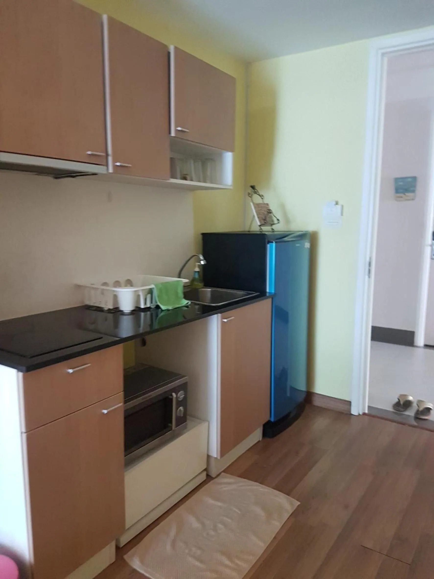 Kitchen or kitchenette in My Resort Hua Hin by Pat