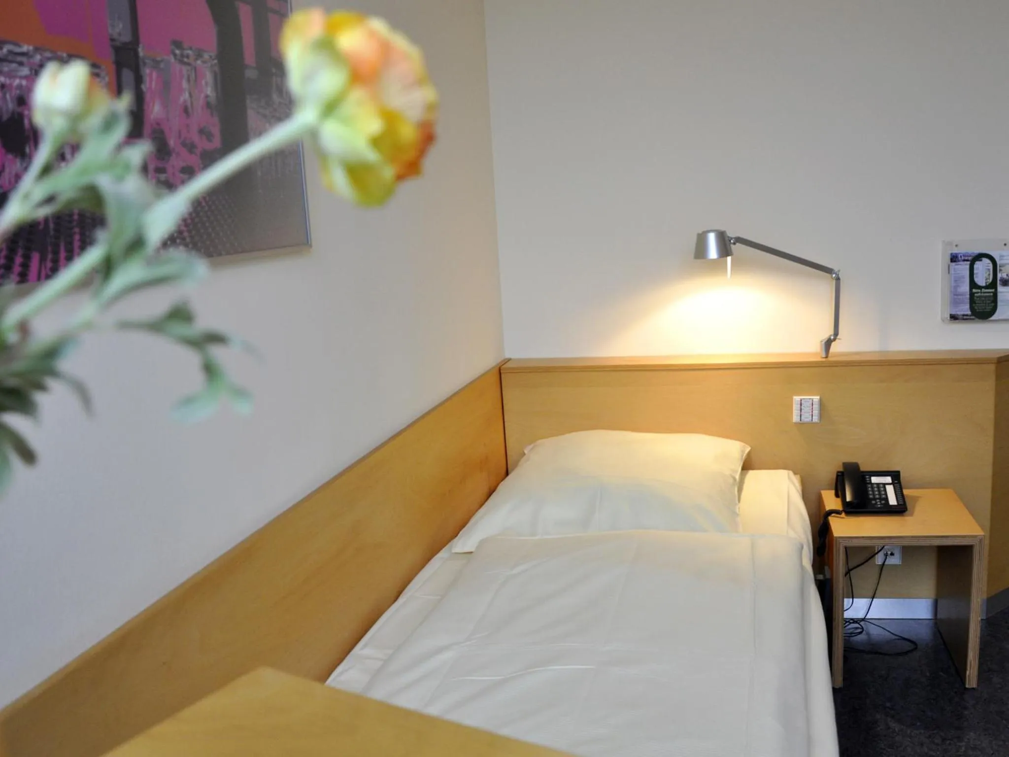 Decorative detail, Bed in Seminarhotel in der Manfred-Sauer-Stiftung