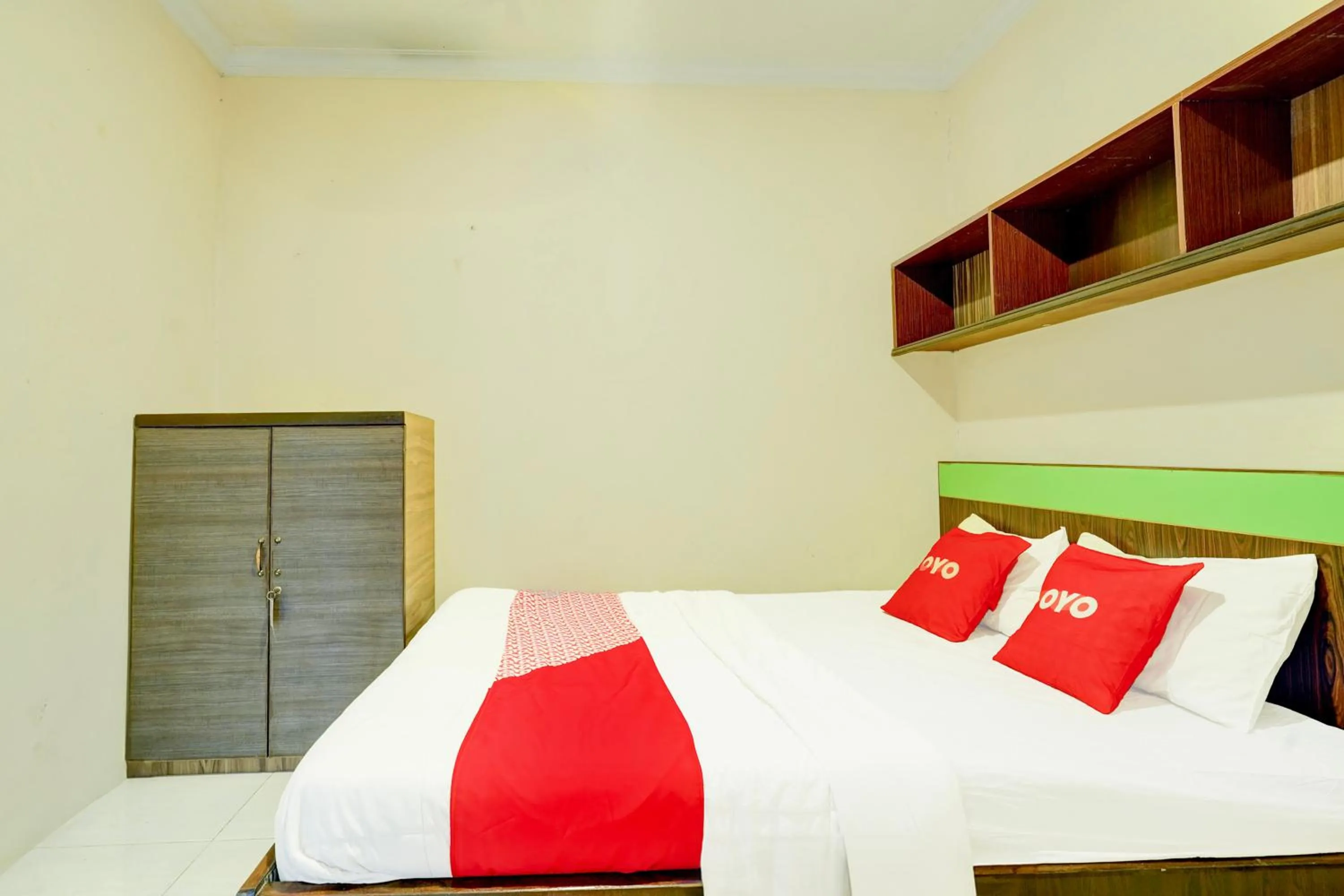 Photo of the whole room, Bed in Hotel O Slawi Near Alun- Alu Slawi Formerly Boarding Inn