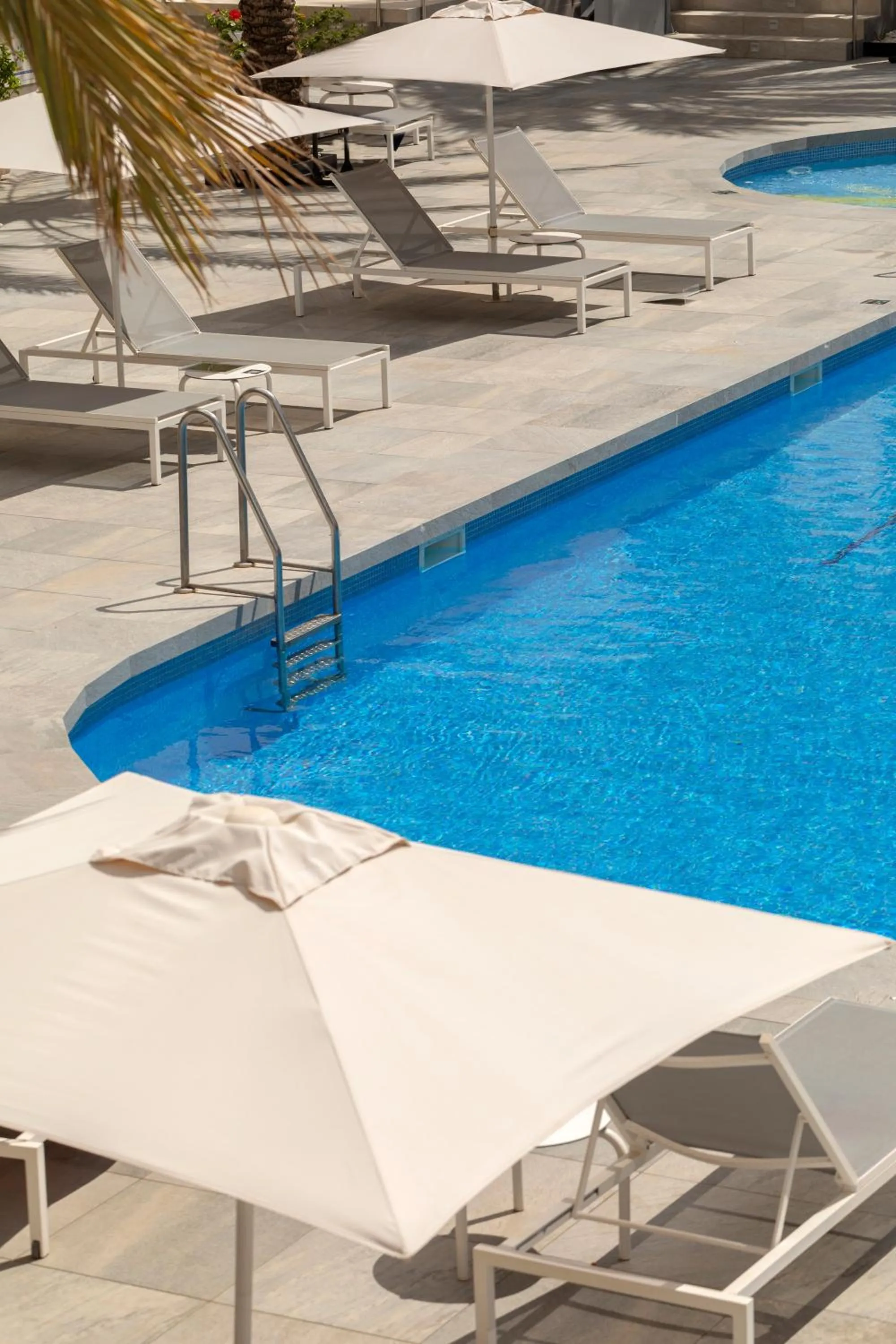 Swimming pool in Bordoy Cosmopolitan