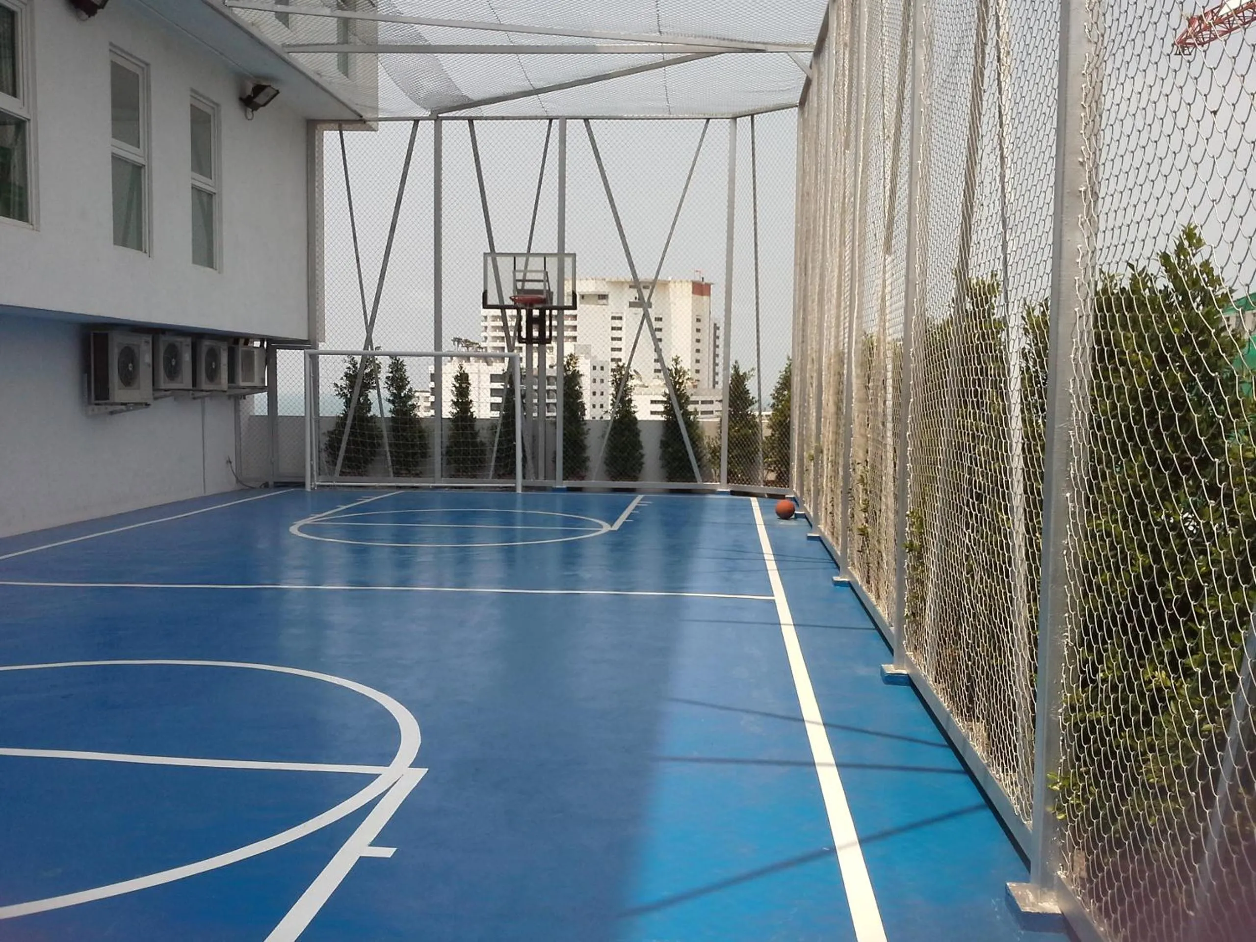 Fitness centre/facilities in Cosy Beach View Apartments