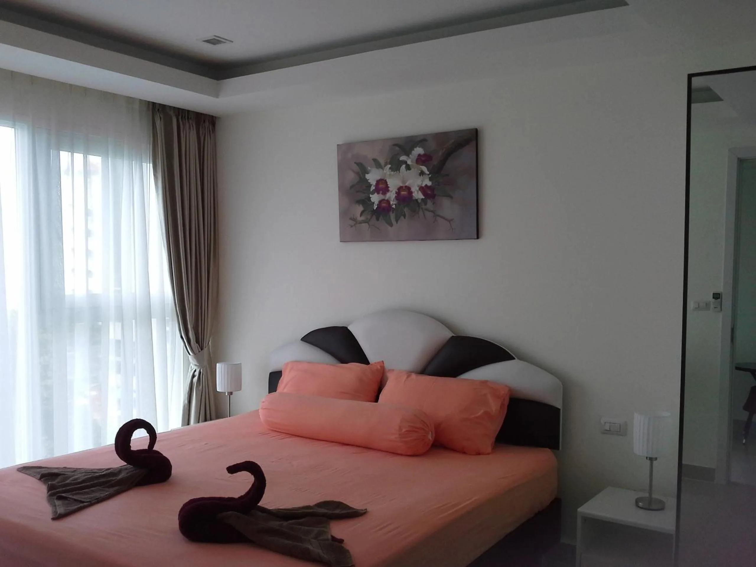 Bed in Cosy Beach View Apartments