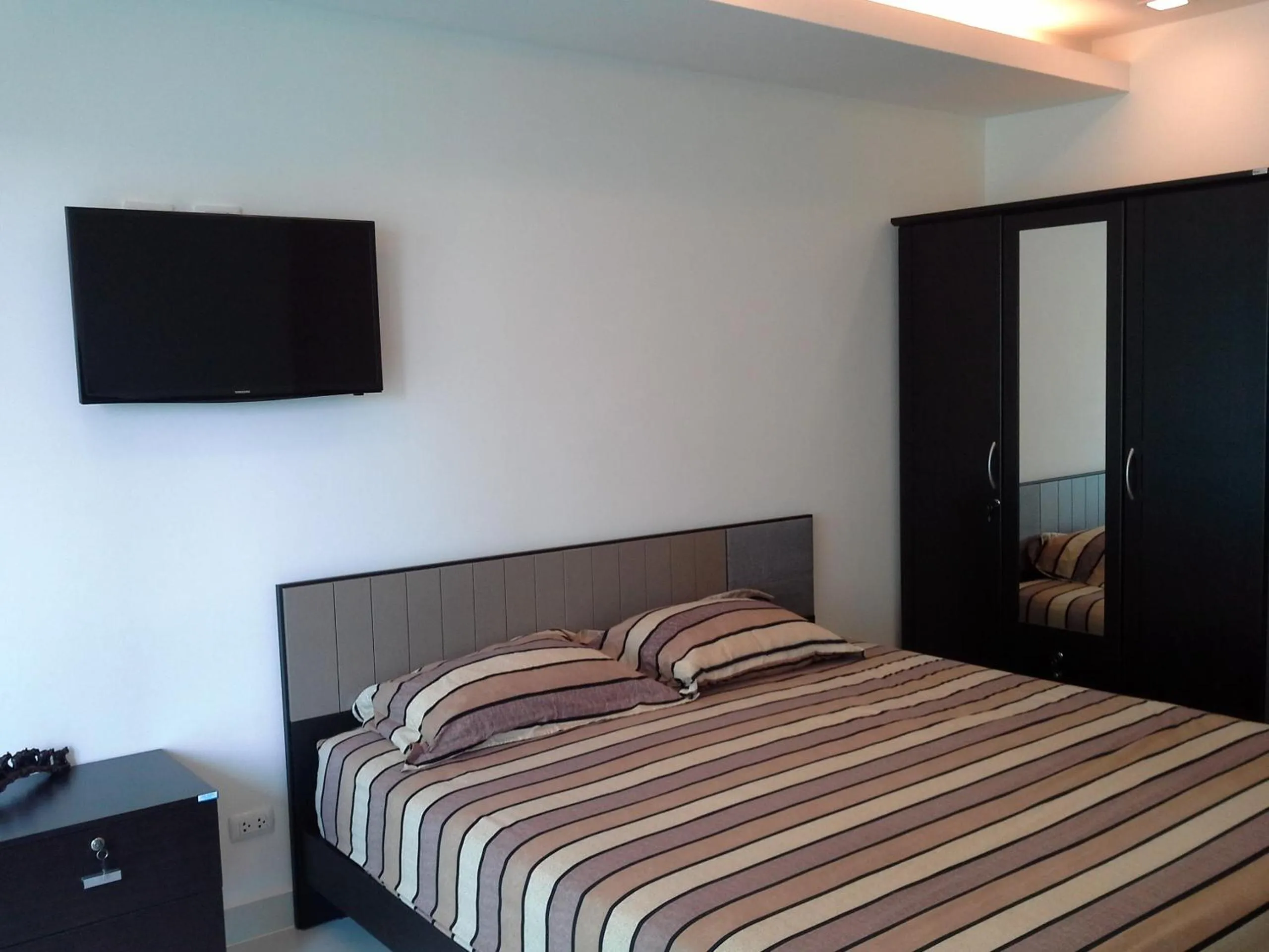 Photo of the whole room, Bed in Cosy Beach View Apartments