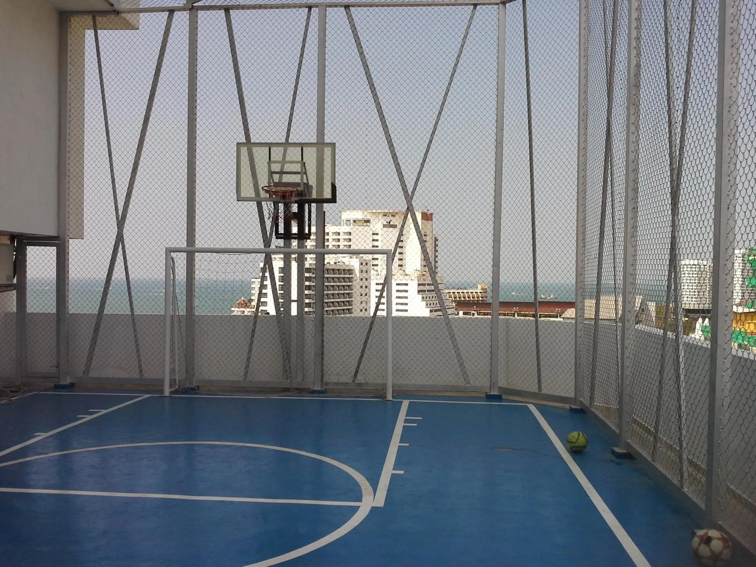 Sports in Cosy Beach View Apartments