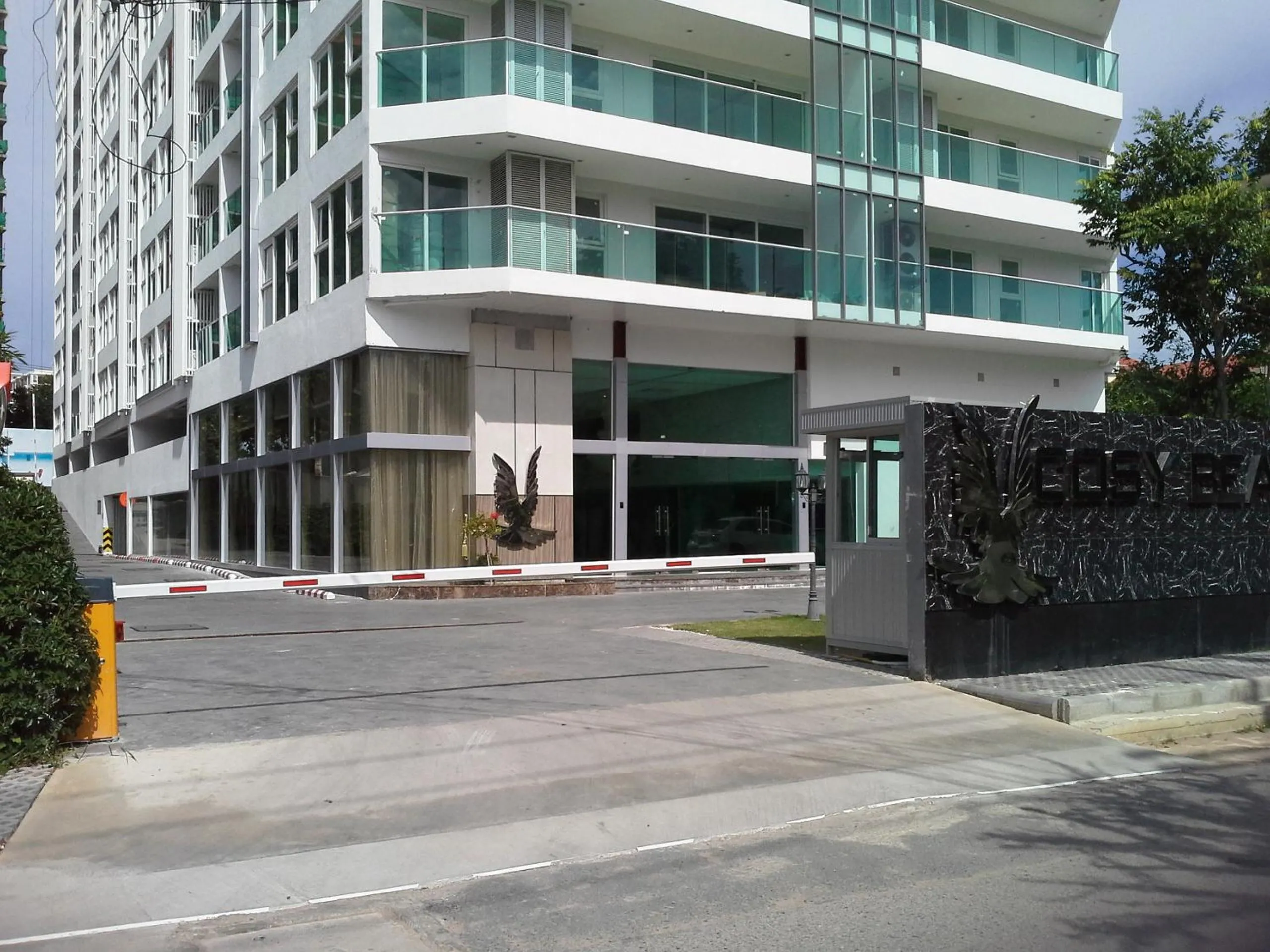 Facade/entrance in Cosy Beach View Apartments