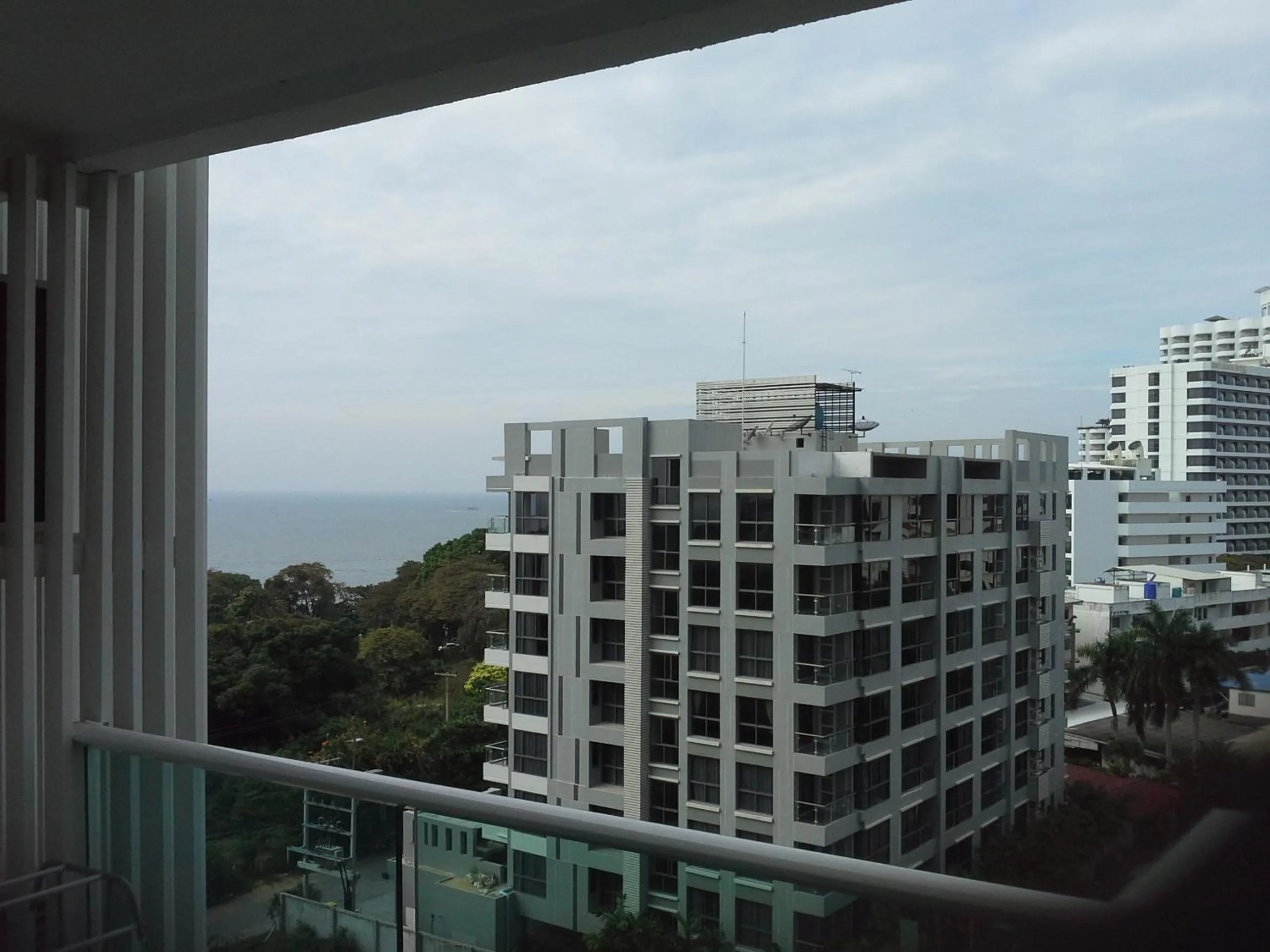 Sea view in Cosy Beach View Apartments