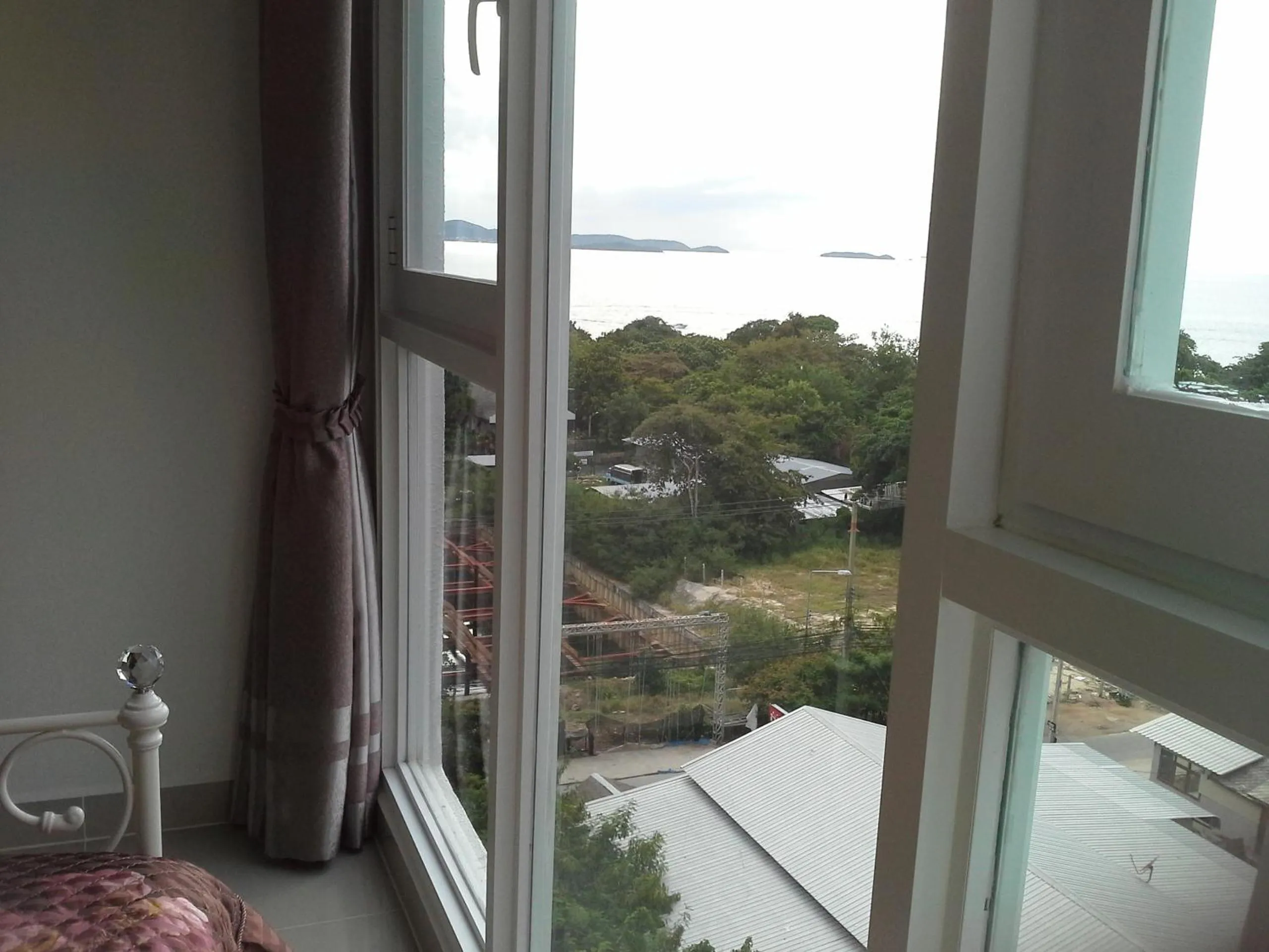 Sea view in Cosy Beach View Apartments