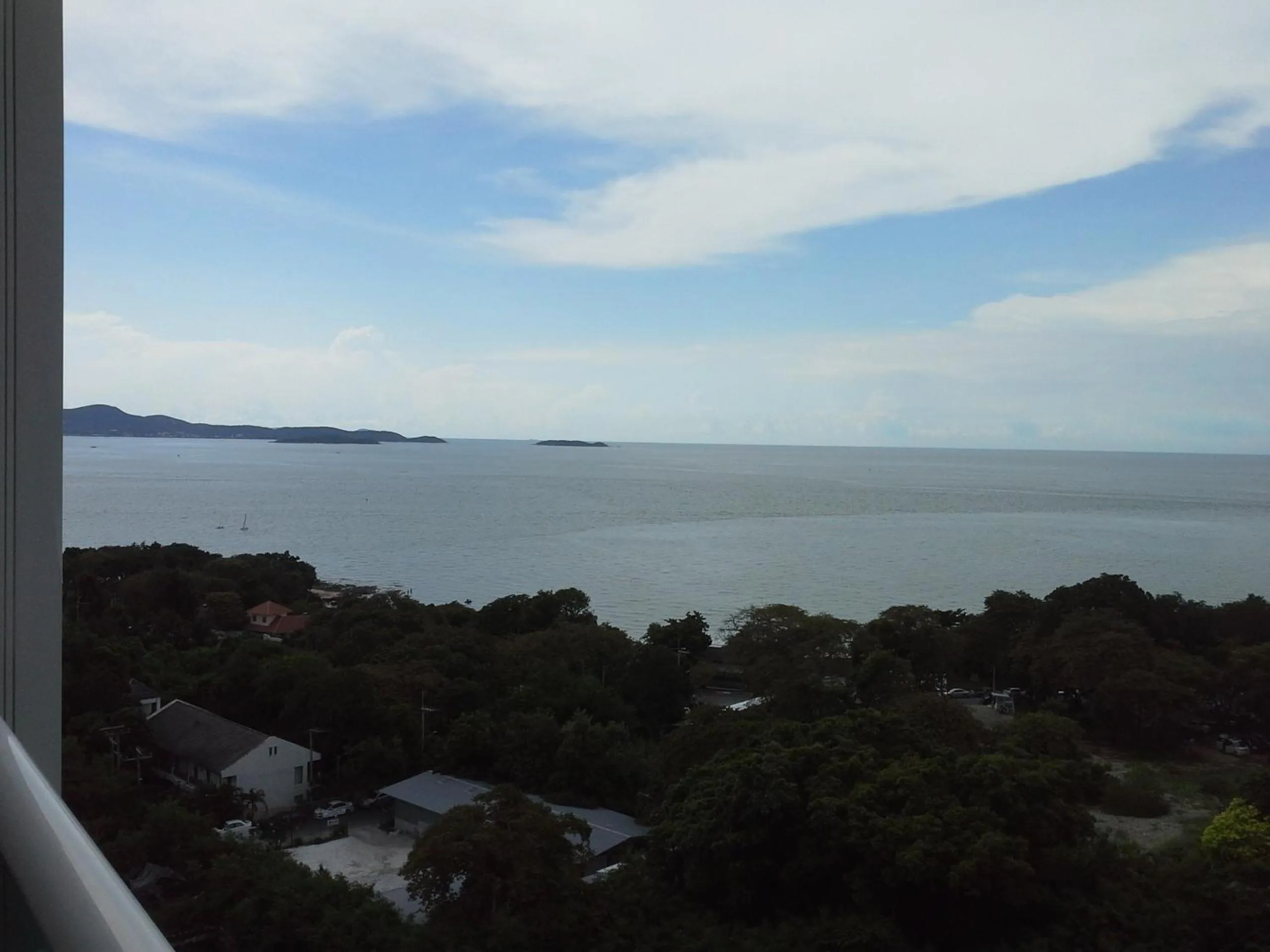 Sea view in Cosy Beach View Apartments