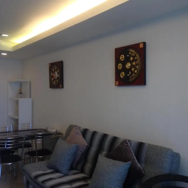 Seating area in Cosy Beach View Apartments