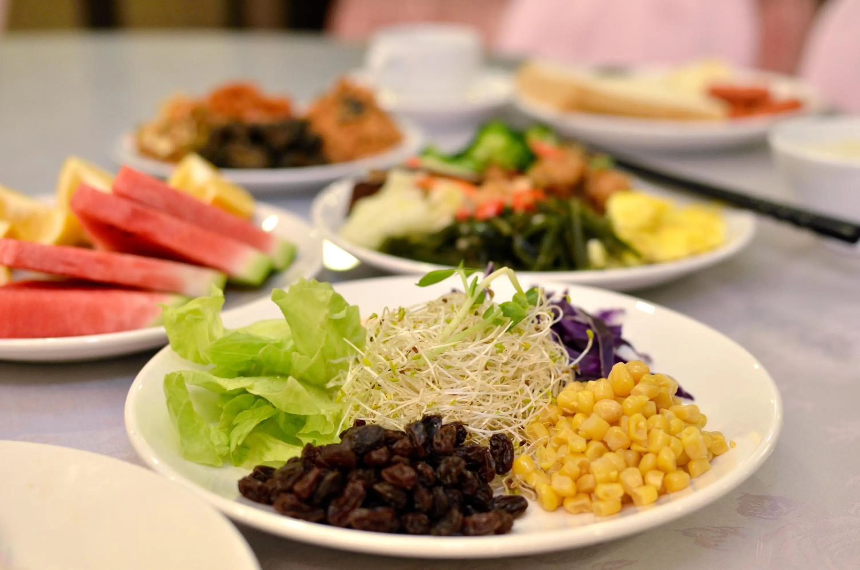 Food and drinks in Ever Delightful Business Hotel