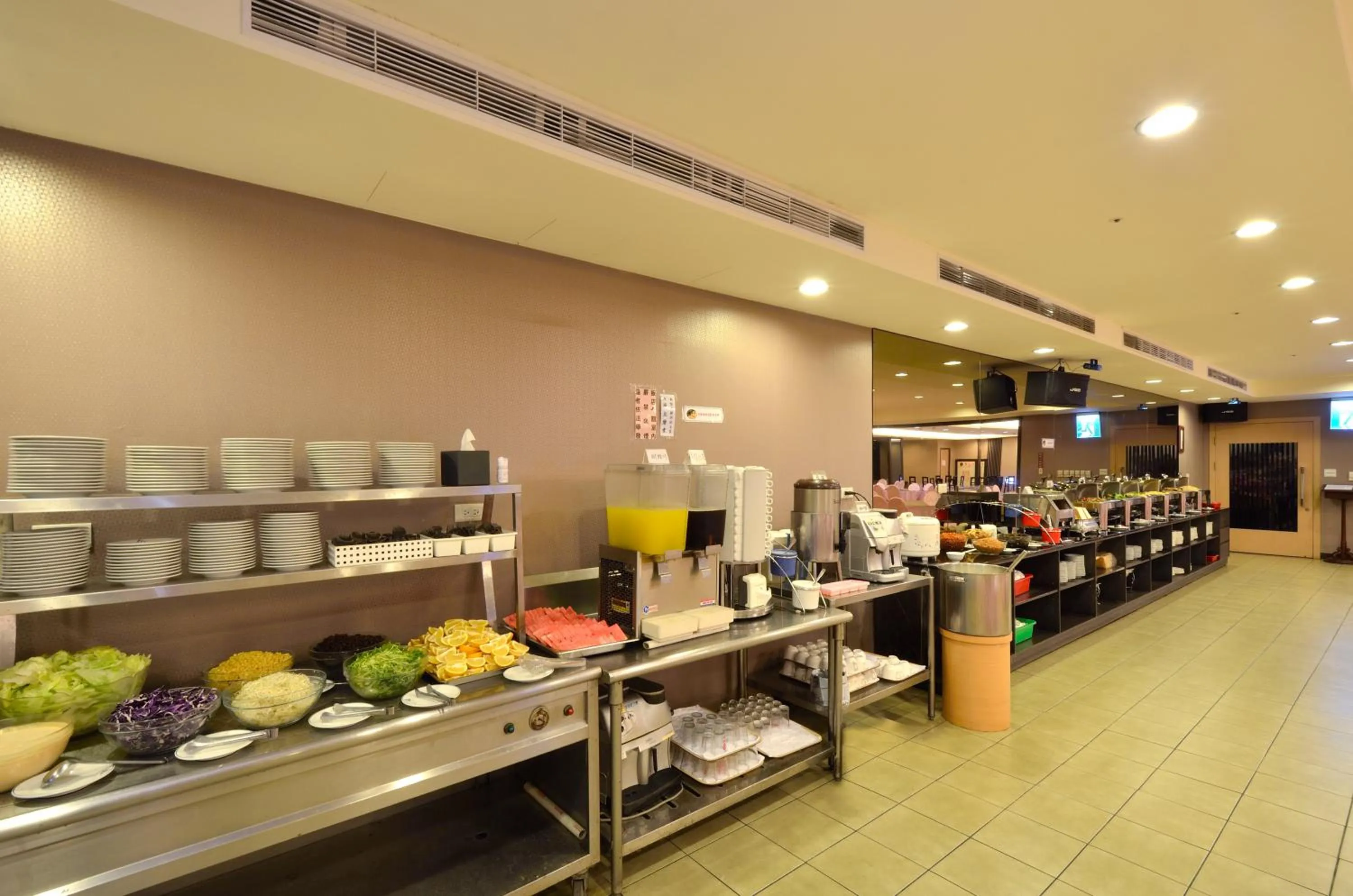 Buffet breakfast in Ever Delightful Business Hotel