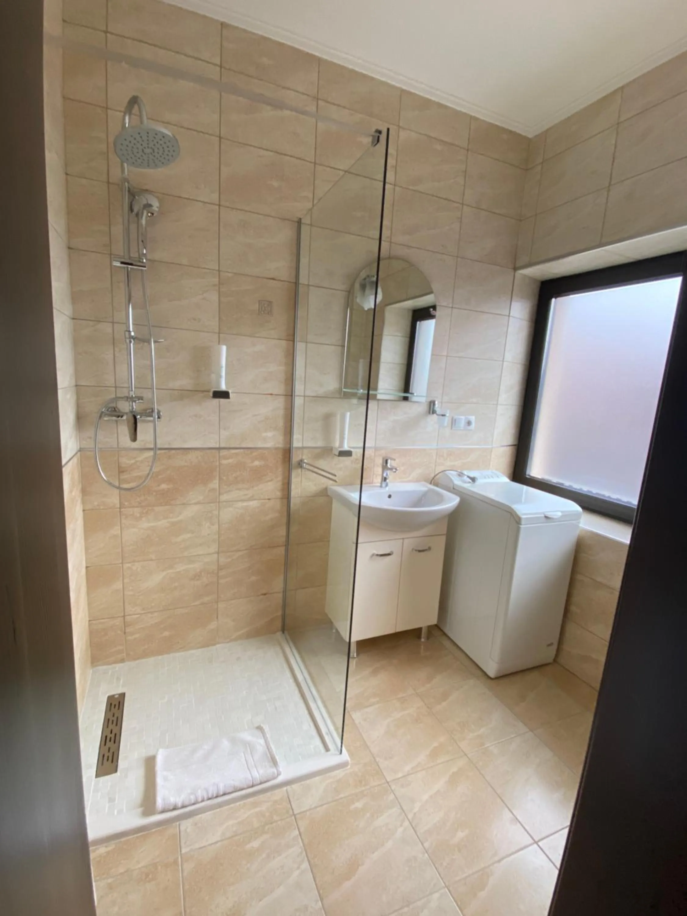 Aparthotel Punct pe i