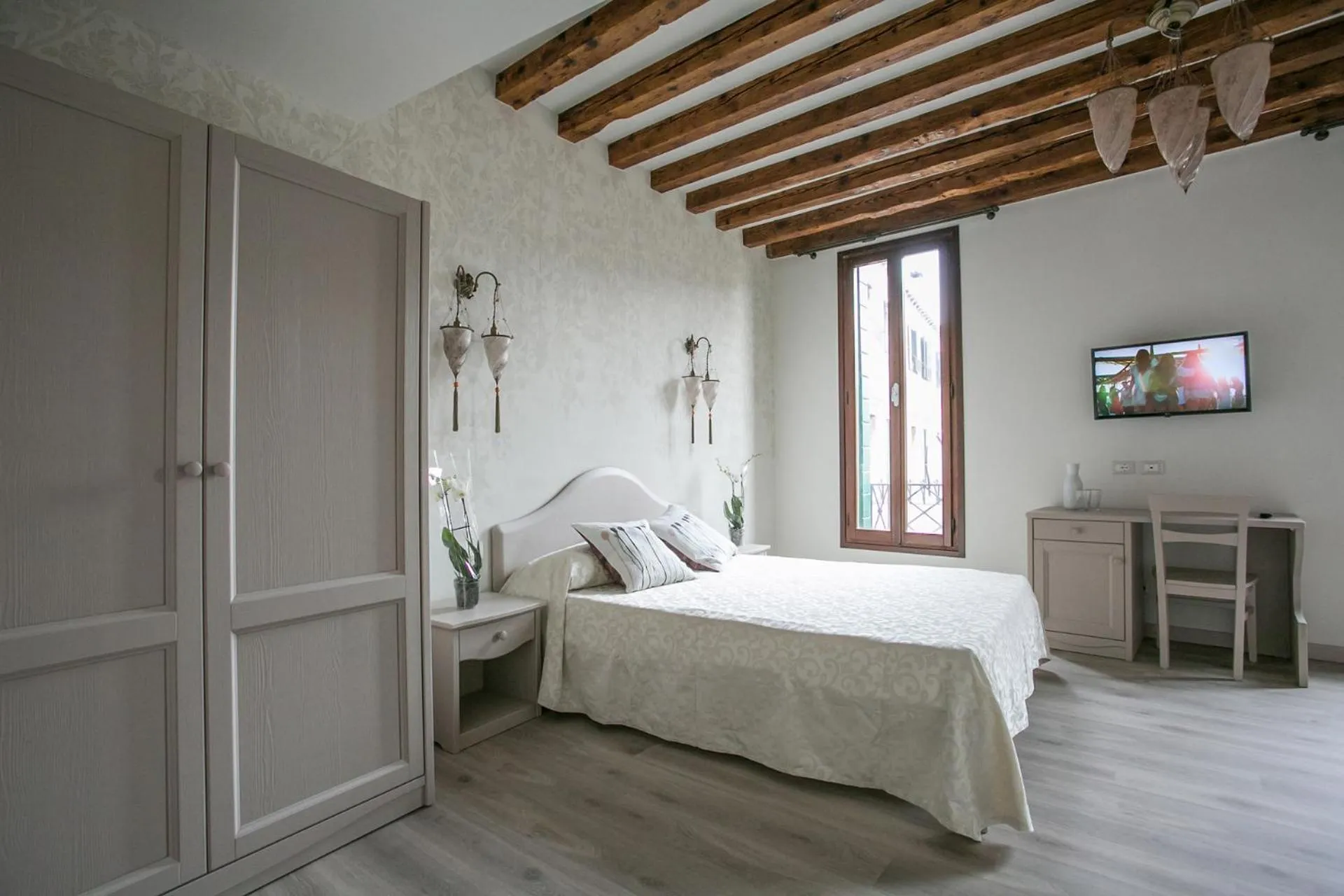 Photo of the whole room, Bed in Guest House Ca' dell'Angelo