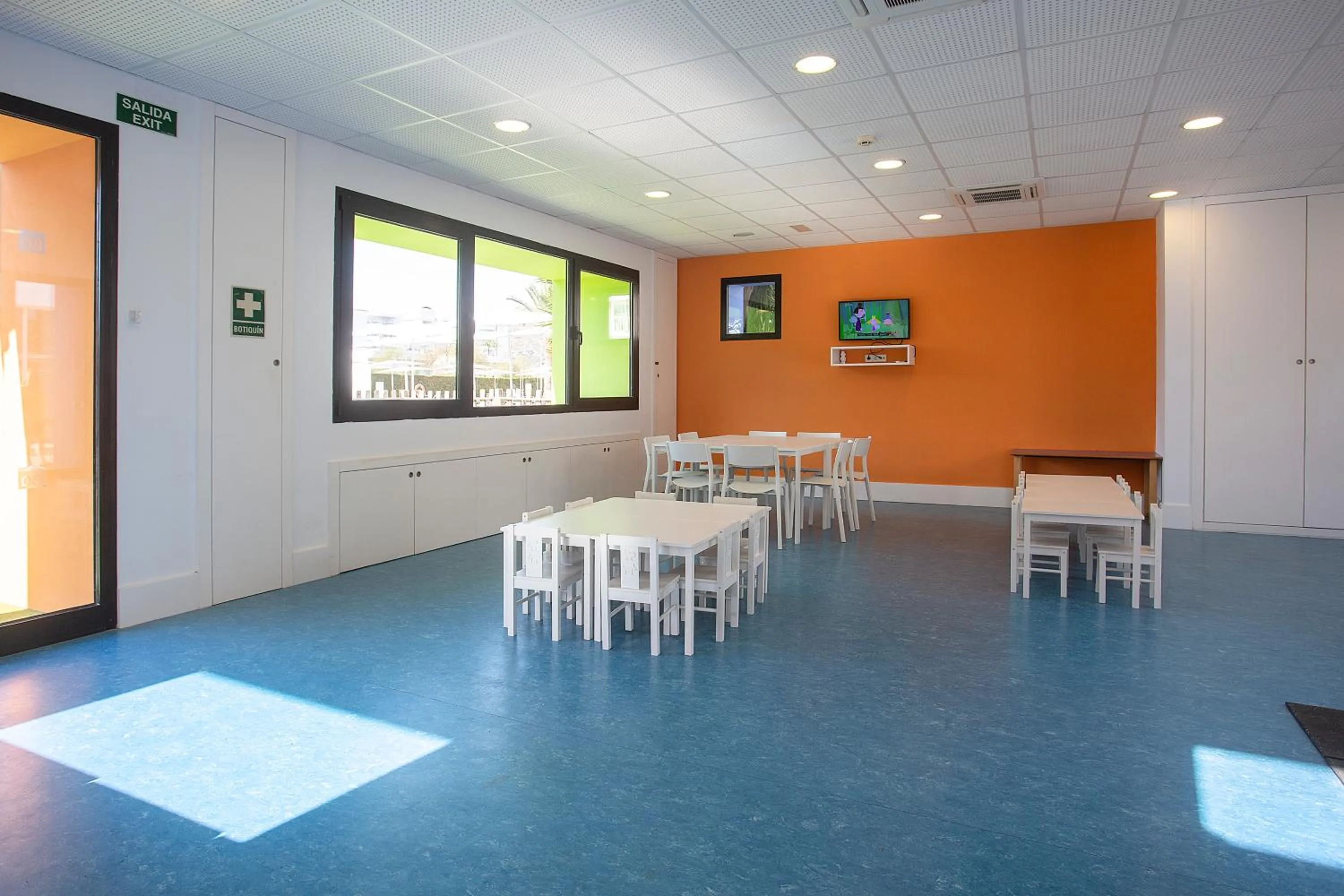 Kids's club in BQ Delfín Azul Hotel