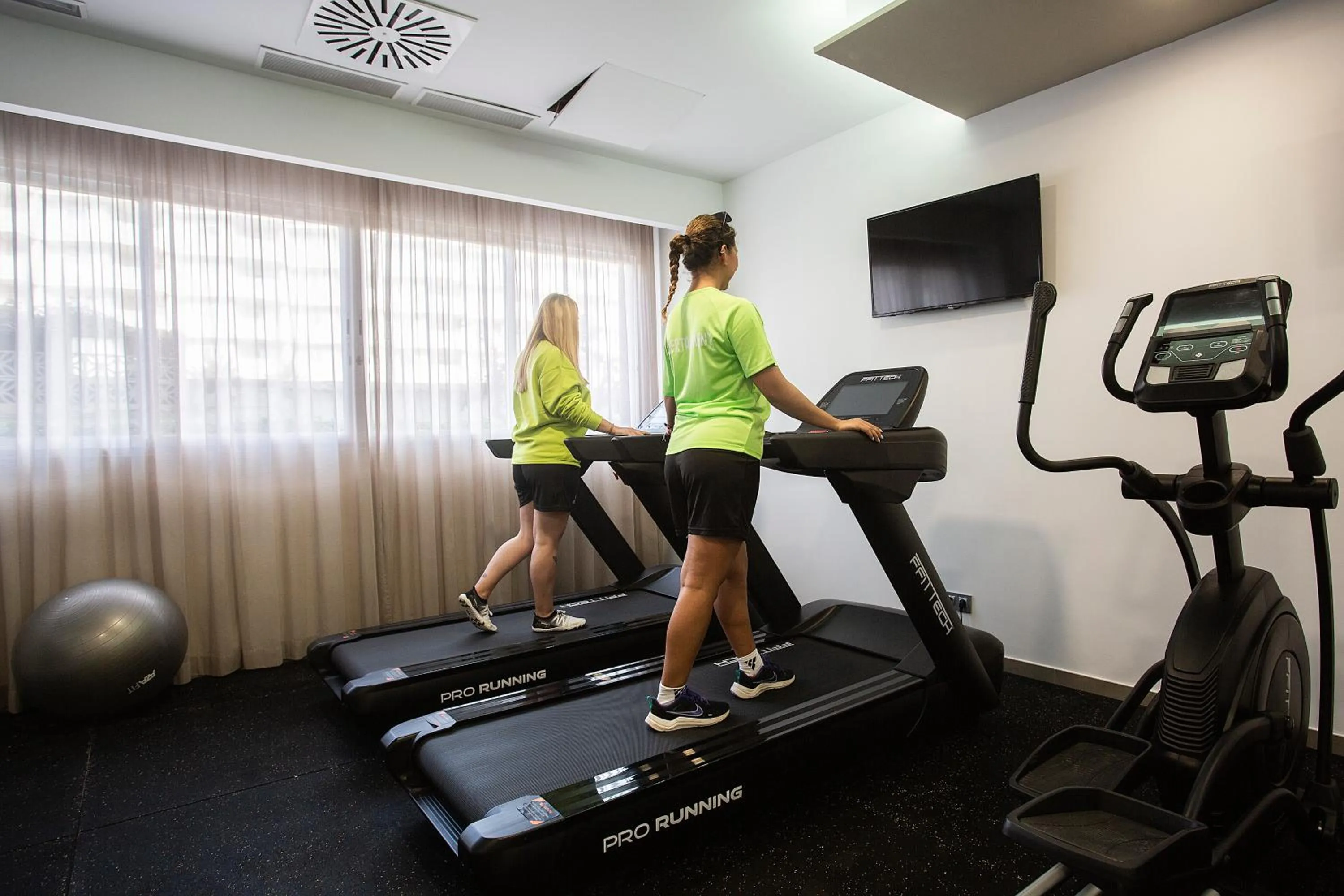 Fitness centre/facilities in BQ Delfín Azul Hotel