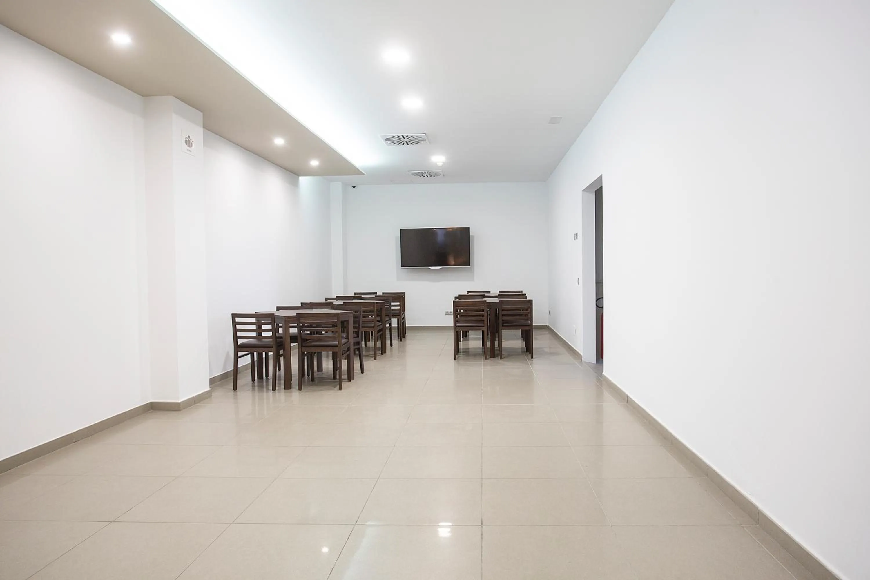 Communal lounge/ TV room in BQ Delfín Azul Hotel