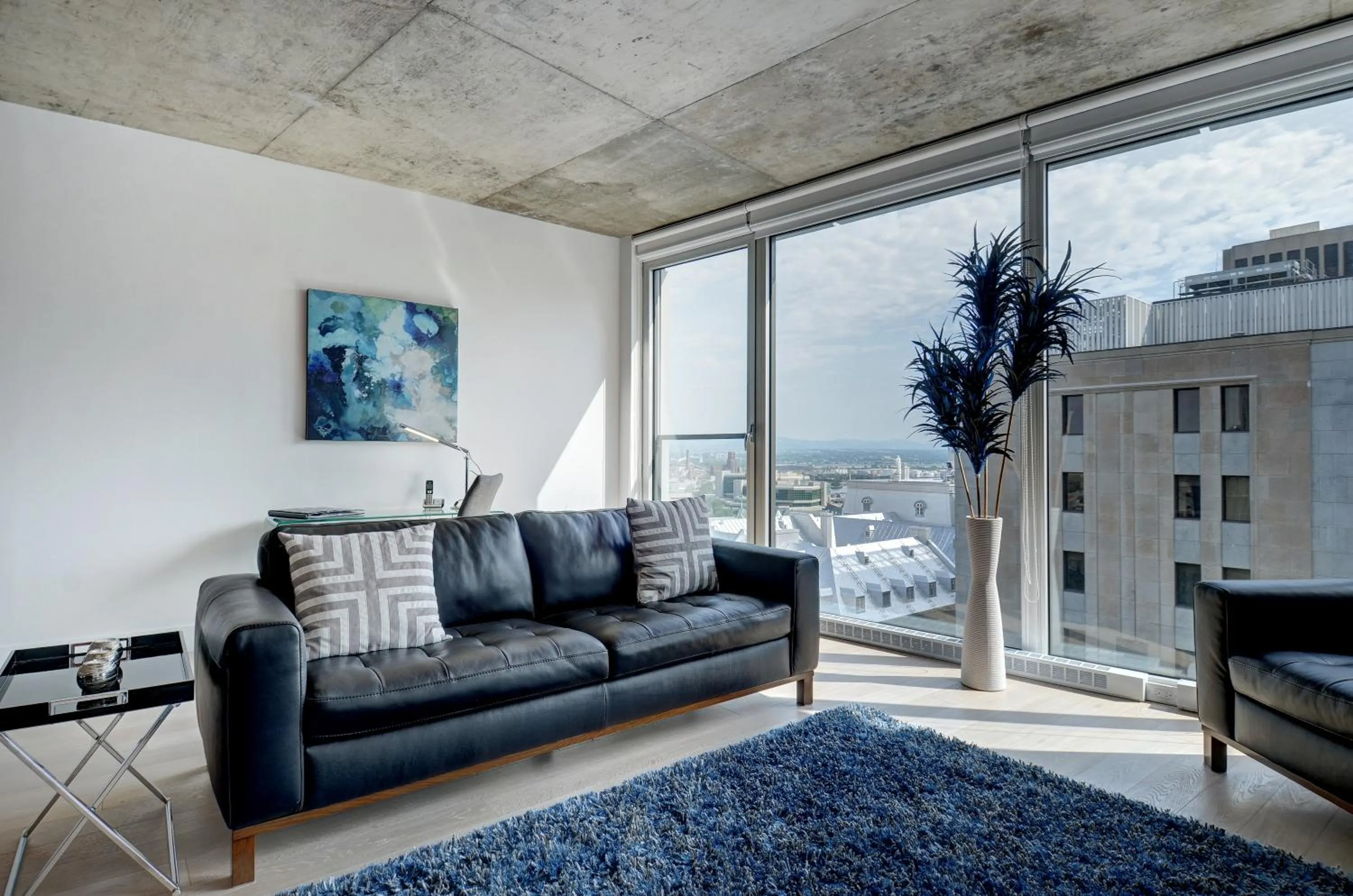 Living room in Les Immeubles Charlevoix - Le 760-610