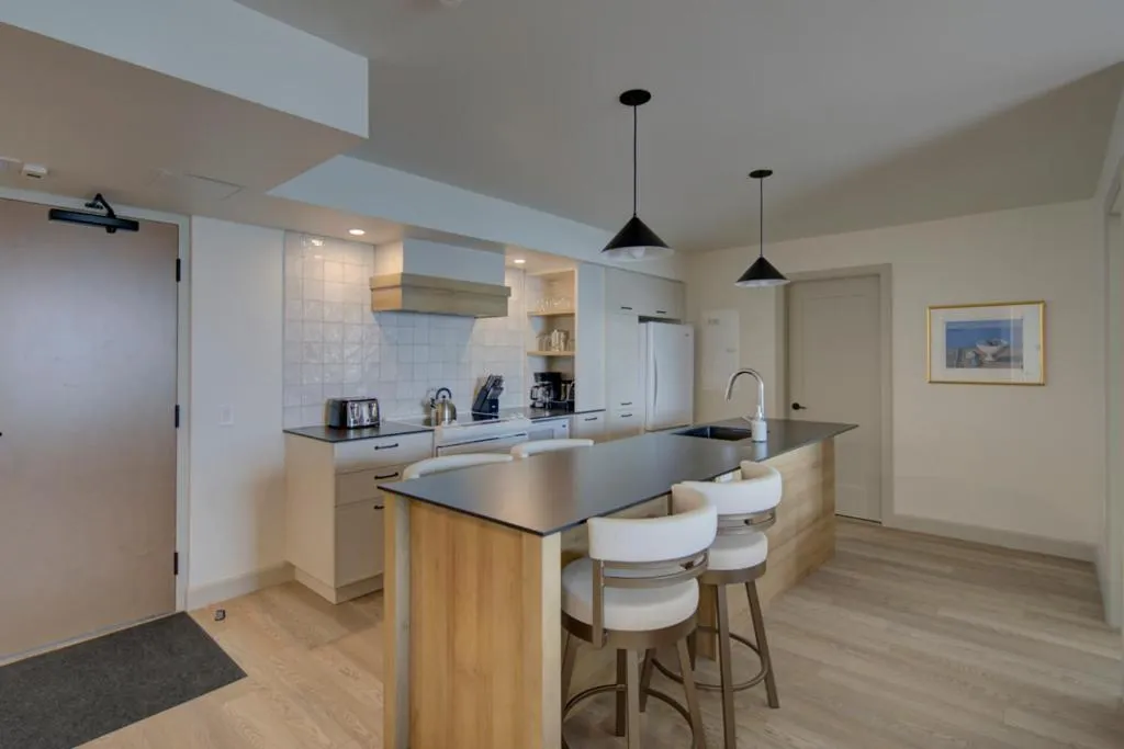 Kitchen or kitchenette in La Pinsonnière